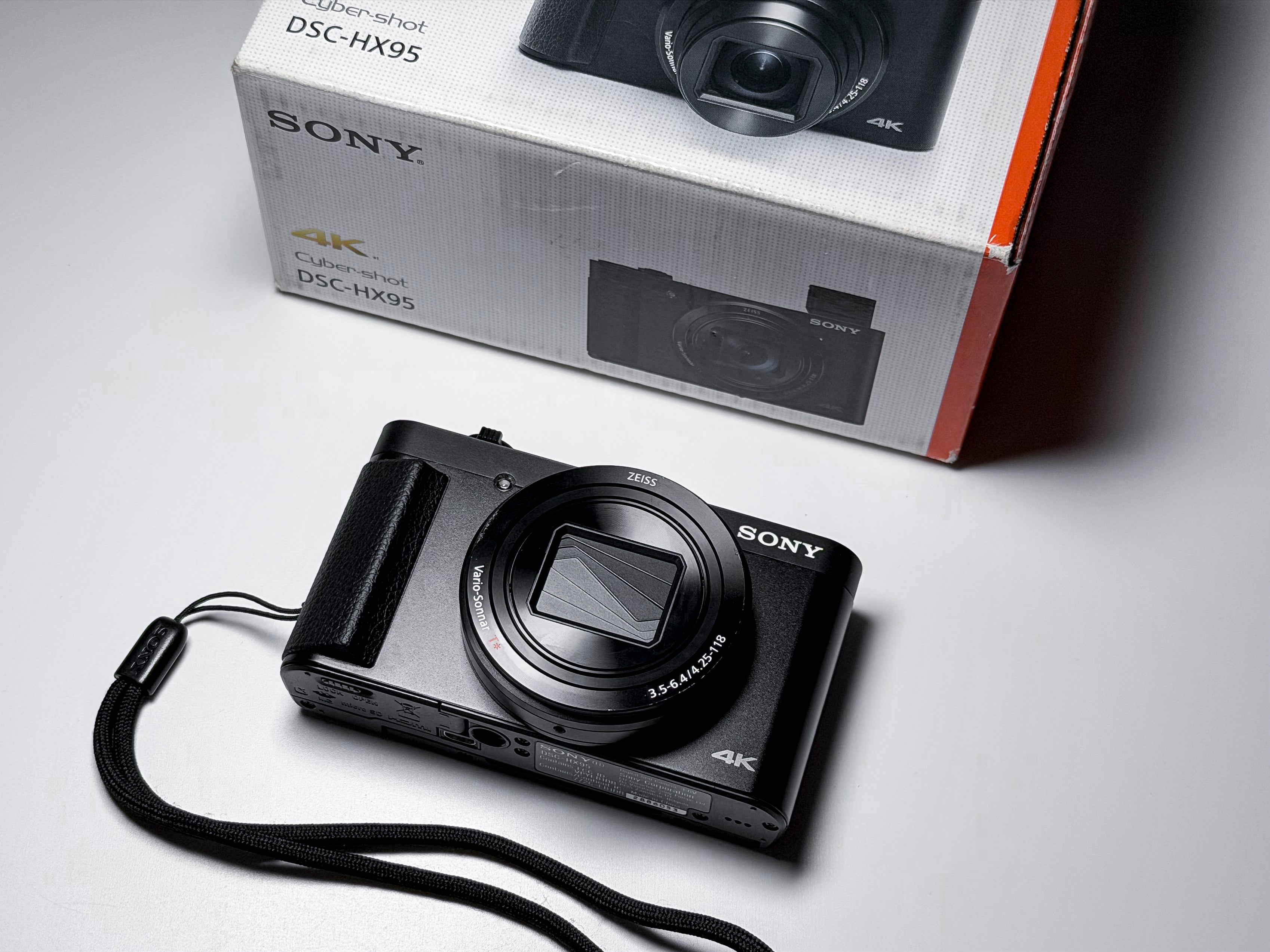 Sony HX95 HX99 Cyber-shot 18.2 Mpx 4K - 1 Year Warranty, Excellent HX-95