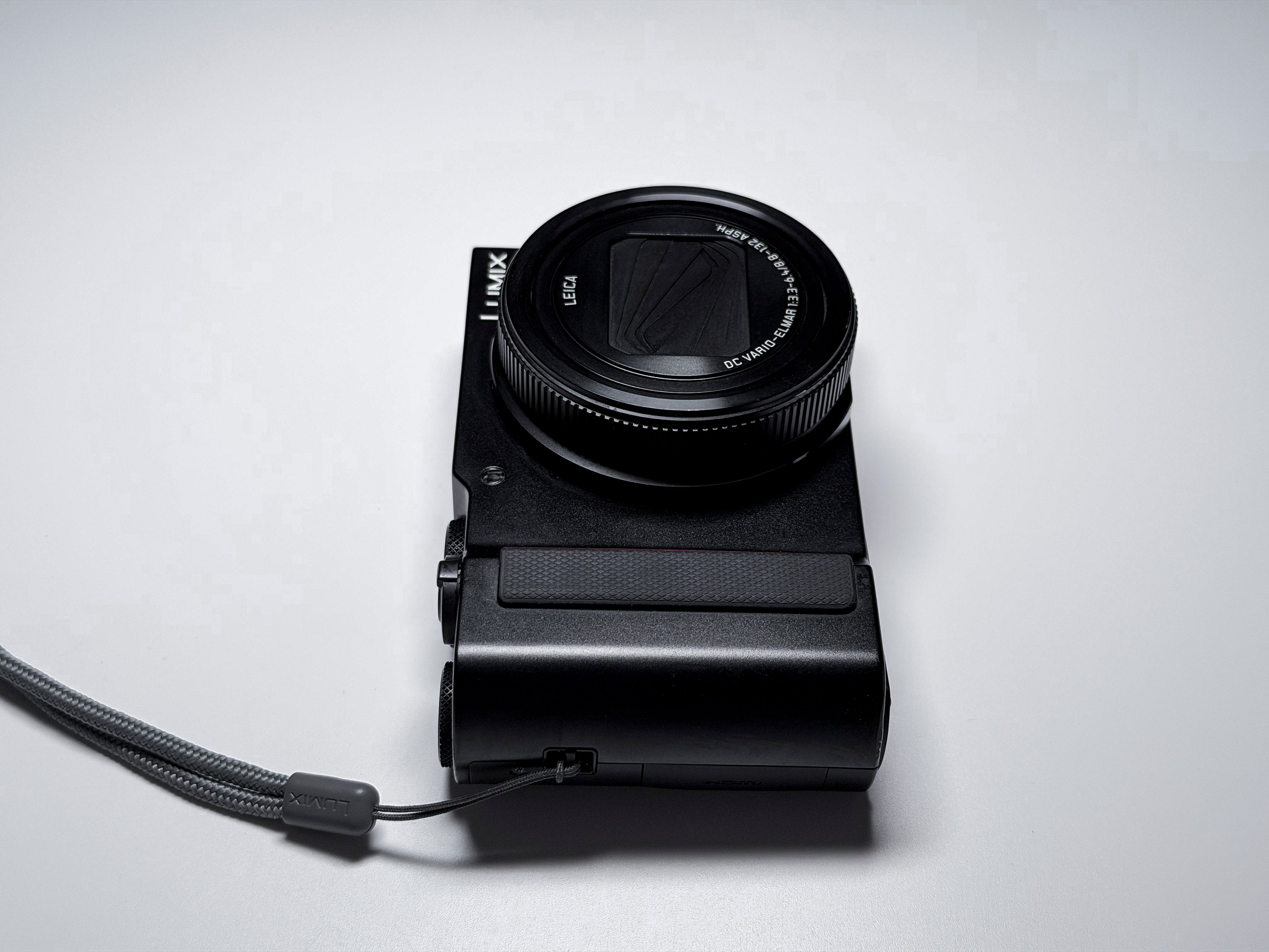 Panasonic Lumix TZ200 ZS200 15x Leica Lens - Excellent, Touch defect