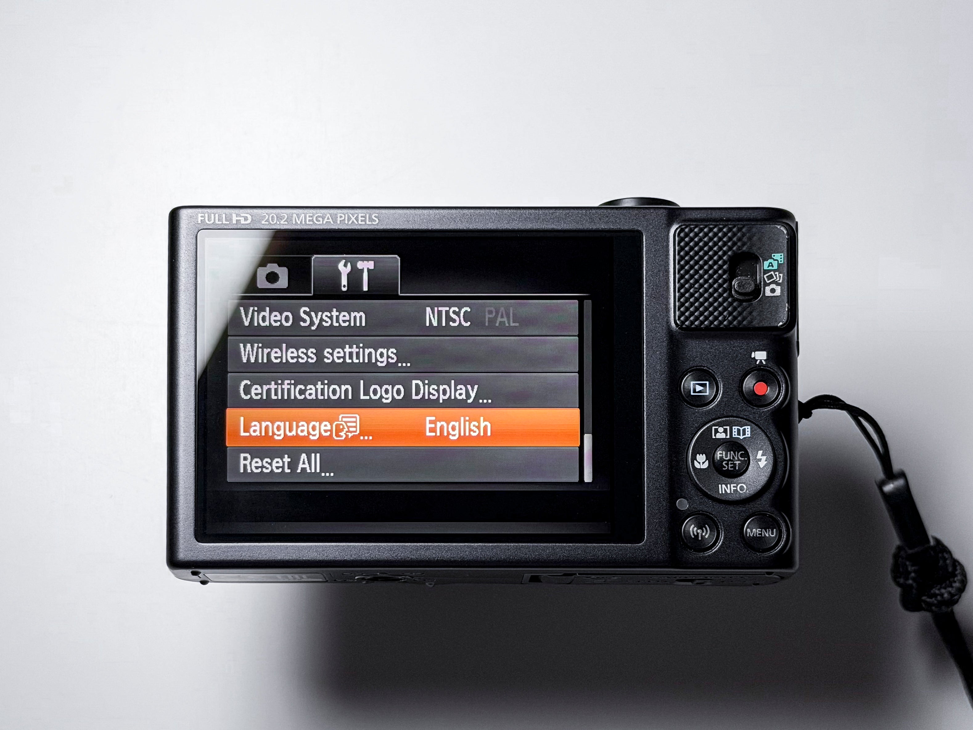 Canon SX620 HS 25x Zoom Compact Camera - 1 Year Warranty, Near Mint