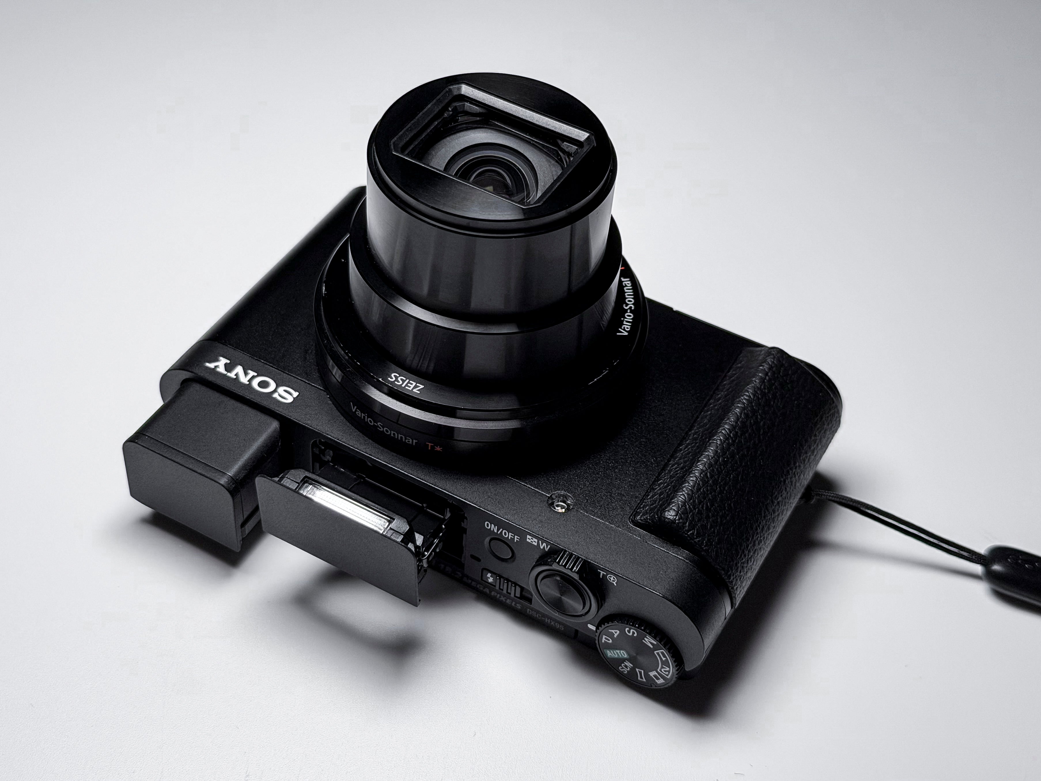 Sony HX95 HX99 Cyber-shot 18.2 Mpx 4K - 1 Year Warranty, Excellent HX-95