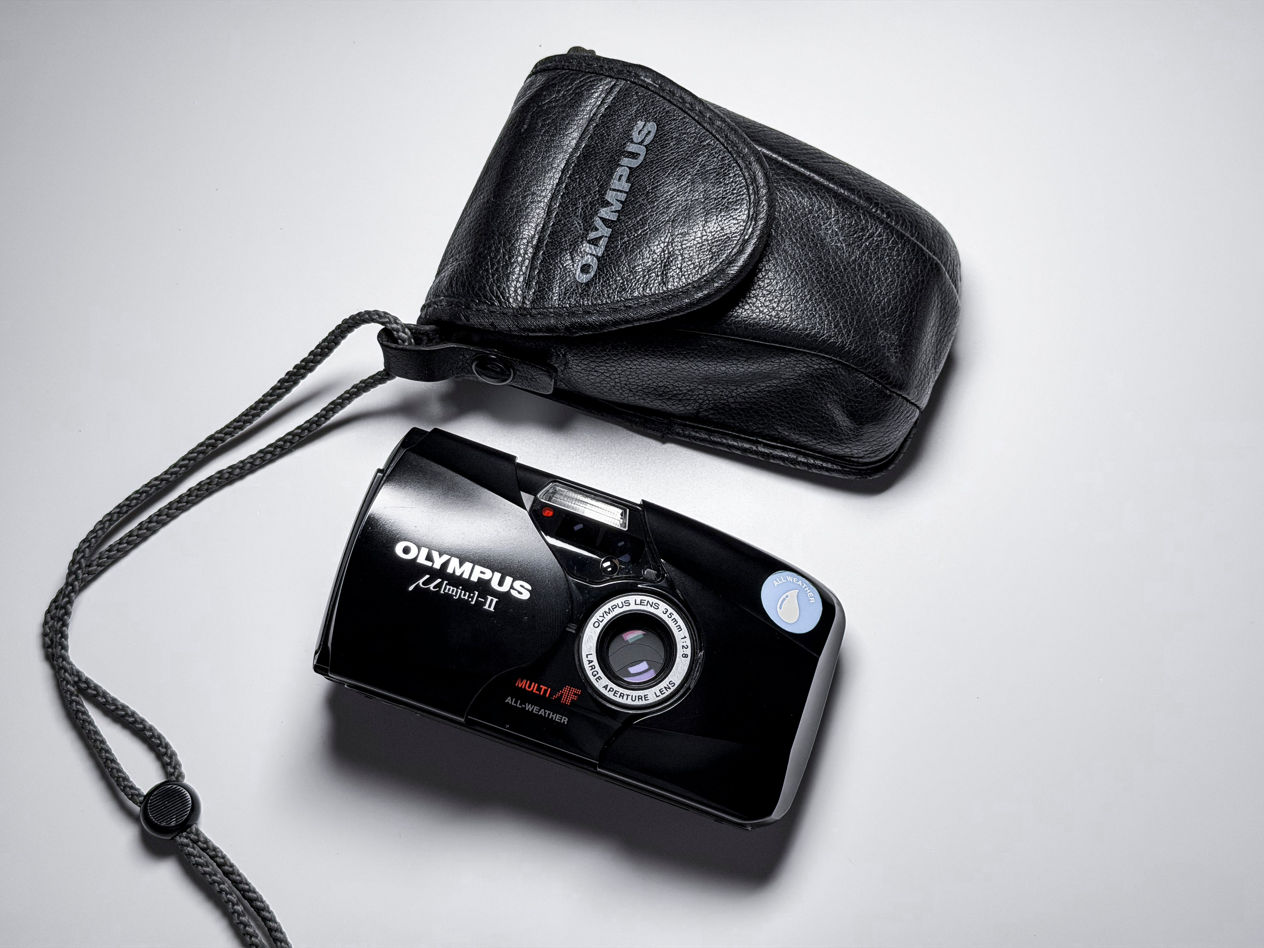 Olympus Mju ii 2 35mm Film Camera - Near Mint, Tested and Perfectly Working