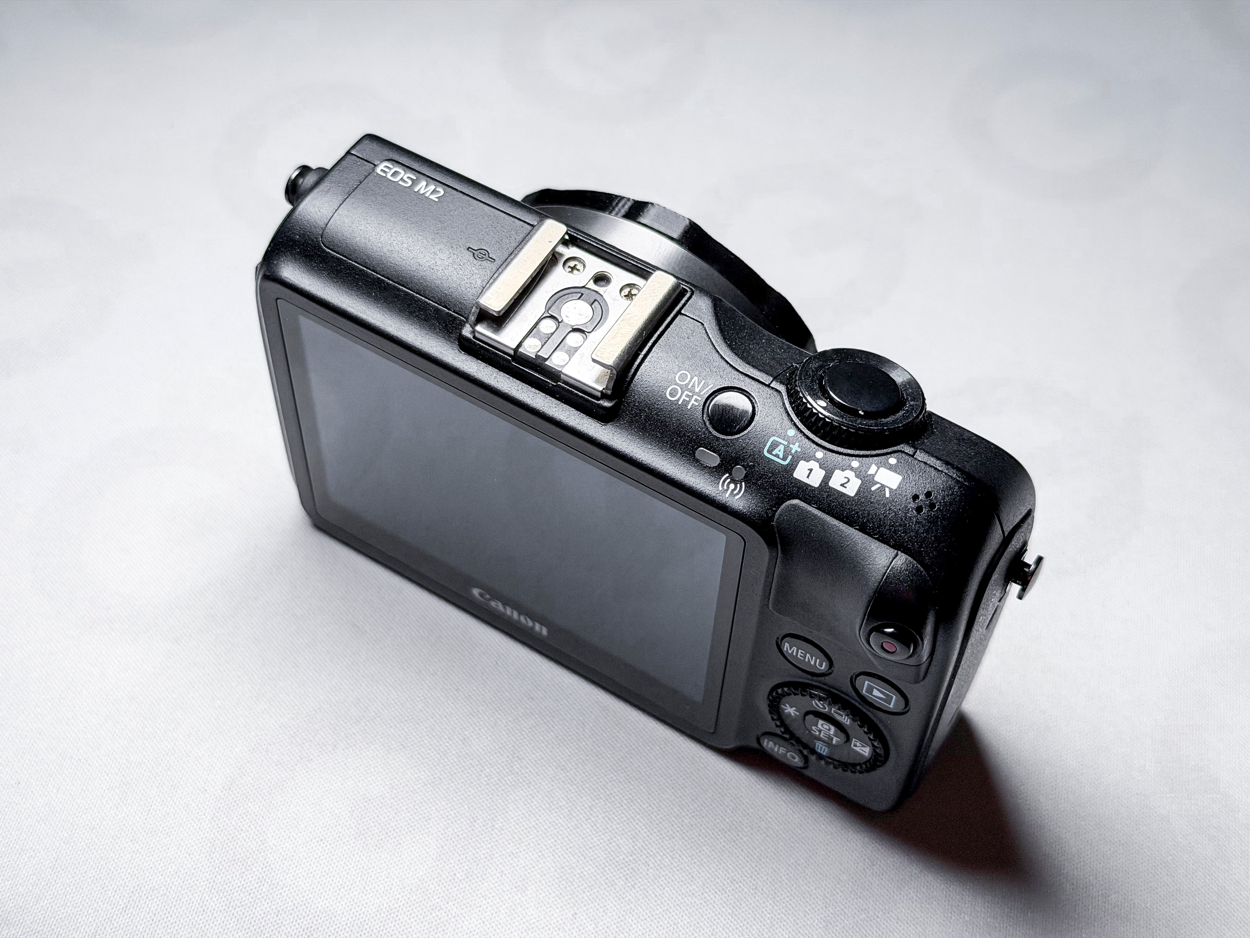 Canon EOS M2 EF-M APS-C Mirrorless Magic Lantern - Japan Exclusive, Read Desc