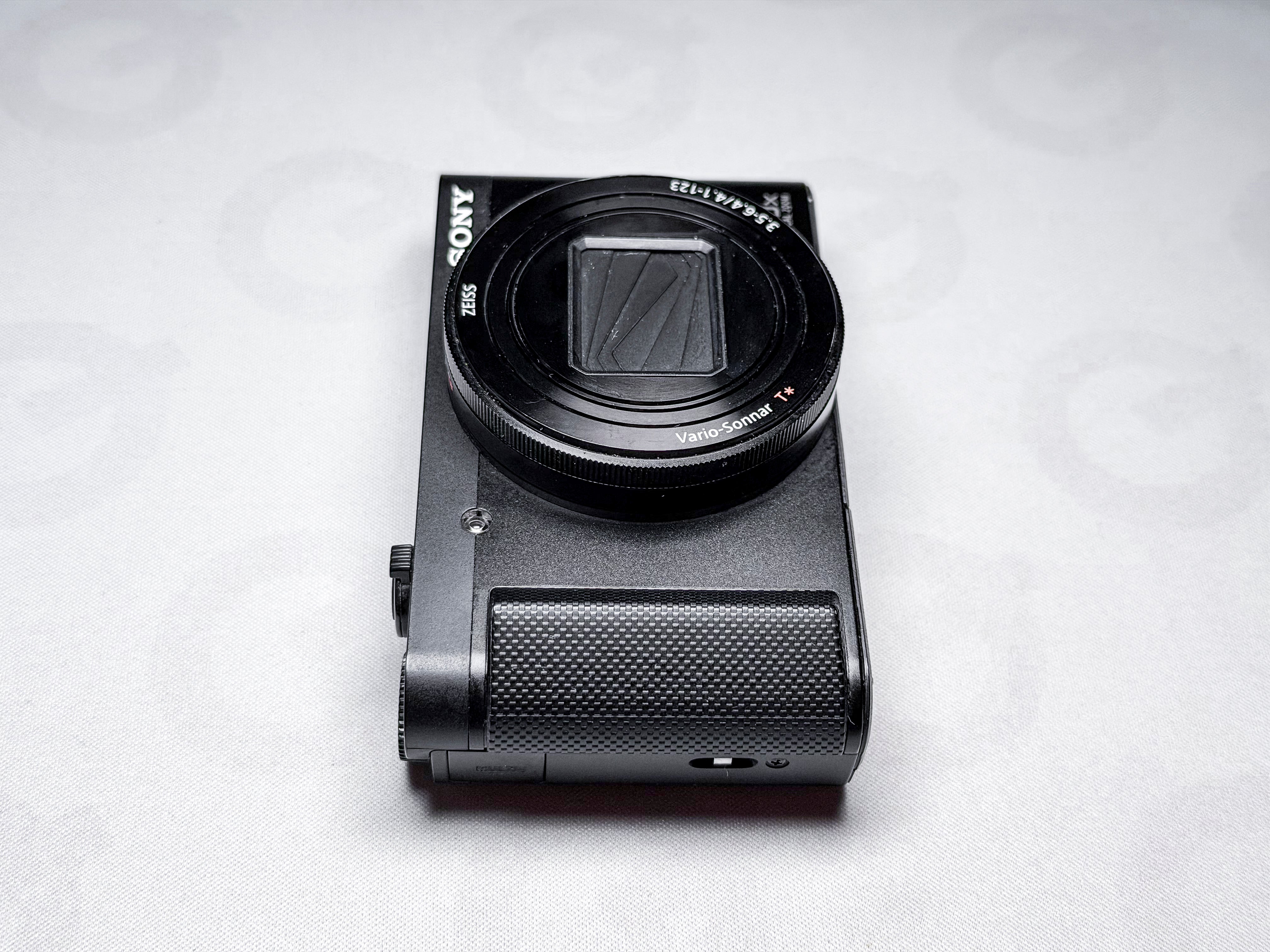 Sony HX90 HX90V Cyber-shot 18.2 Mpx 30x - 1 Year Warranty, Excellent HX-90V