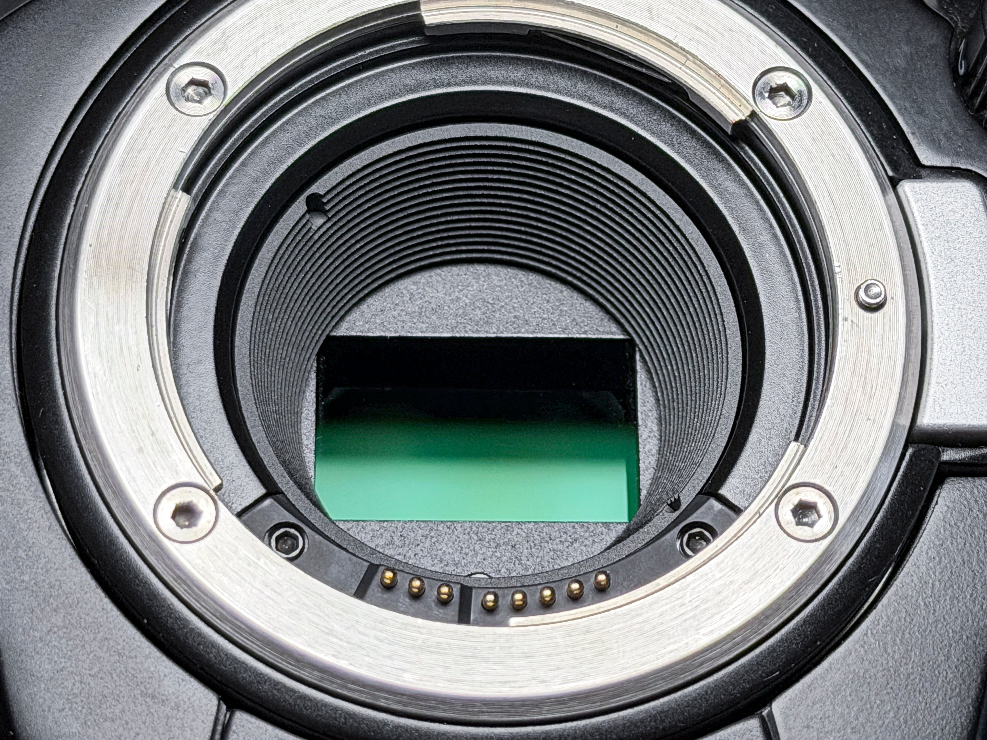 Ursa Mini Pro G1 4.6K Blackmagic EF Mount Shoulder Kit 1 Year Warranty Excellent