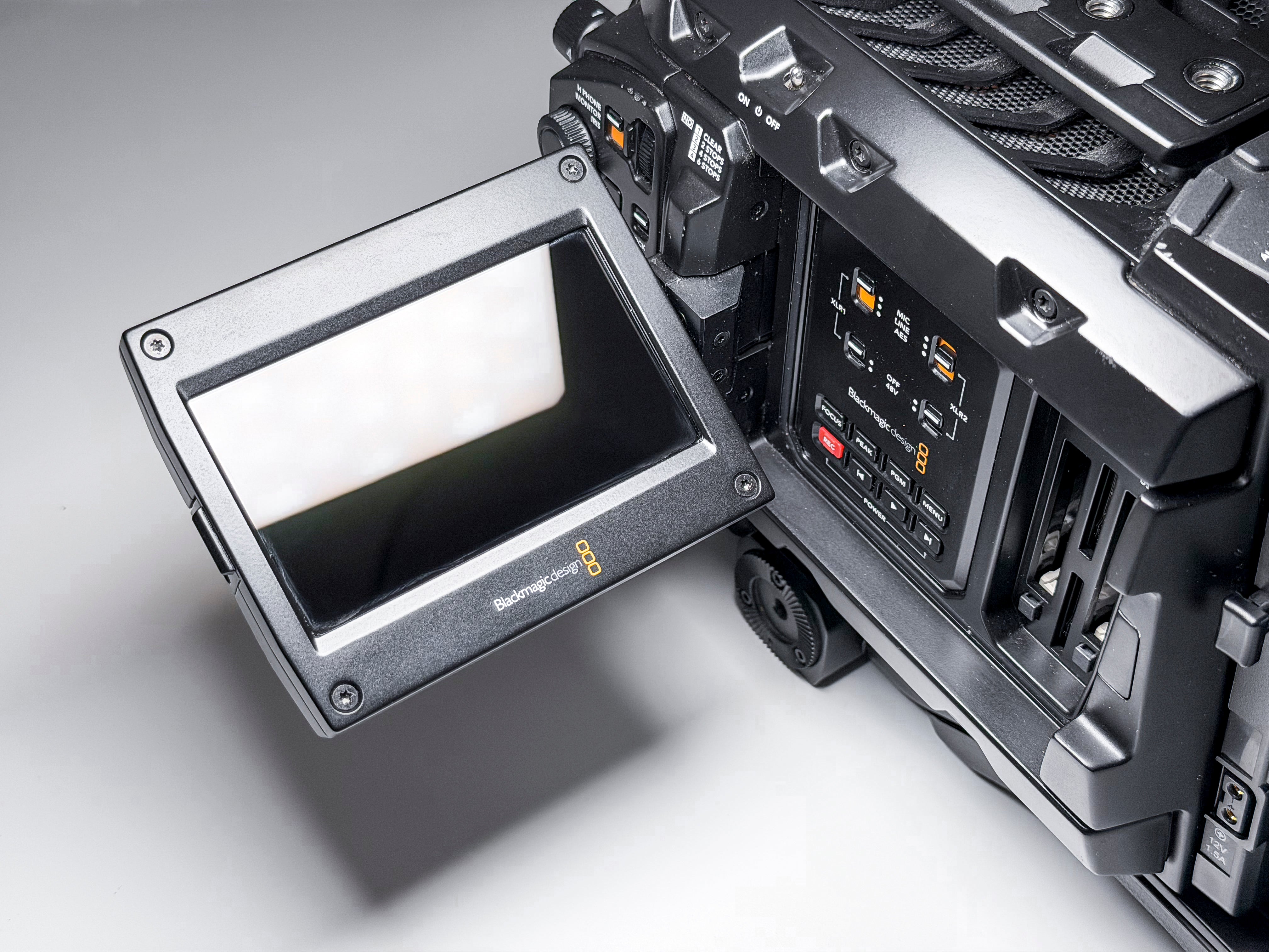 Ursa Mini Pro G1 4.6K Blackmagic EF Mount Shoulder Kit 1 Year Warranty Excellent