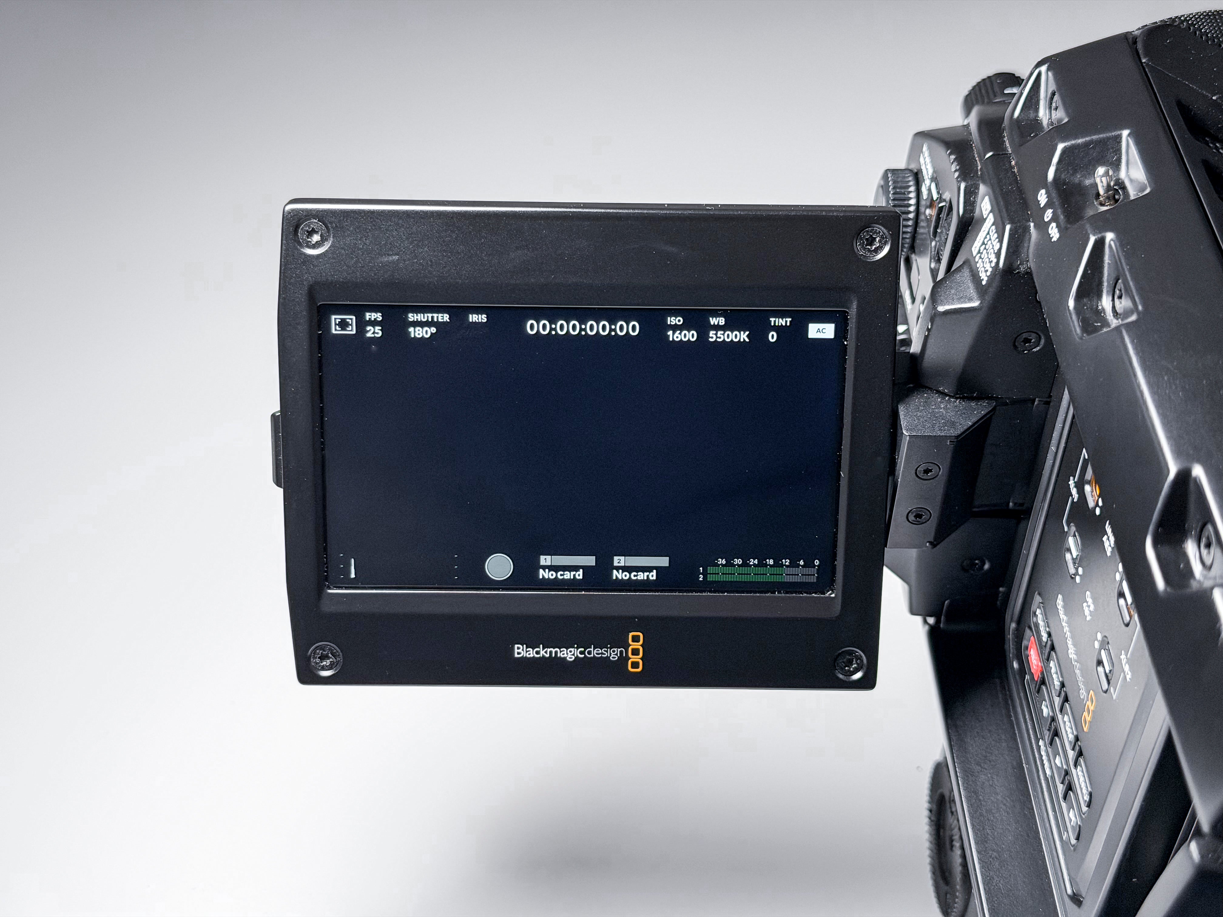 Ursa Mini Pro G1 4.6K Blackmagic EF Mount Shoulder Kit 1 Year Warranty Excellent