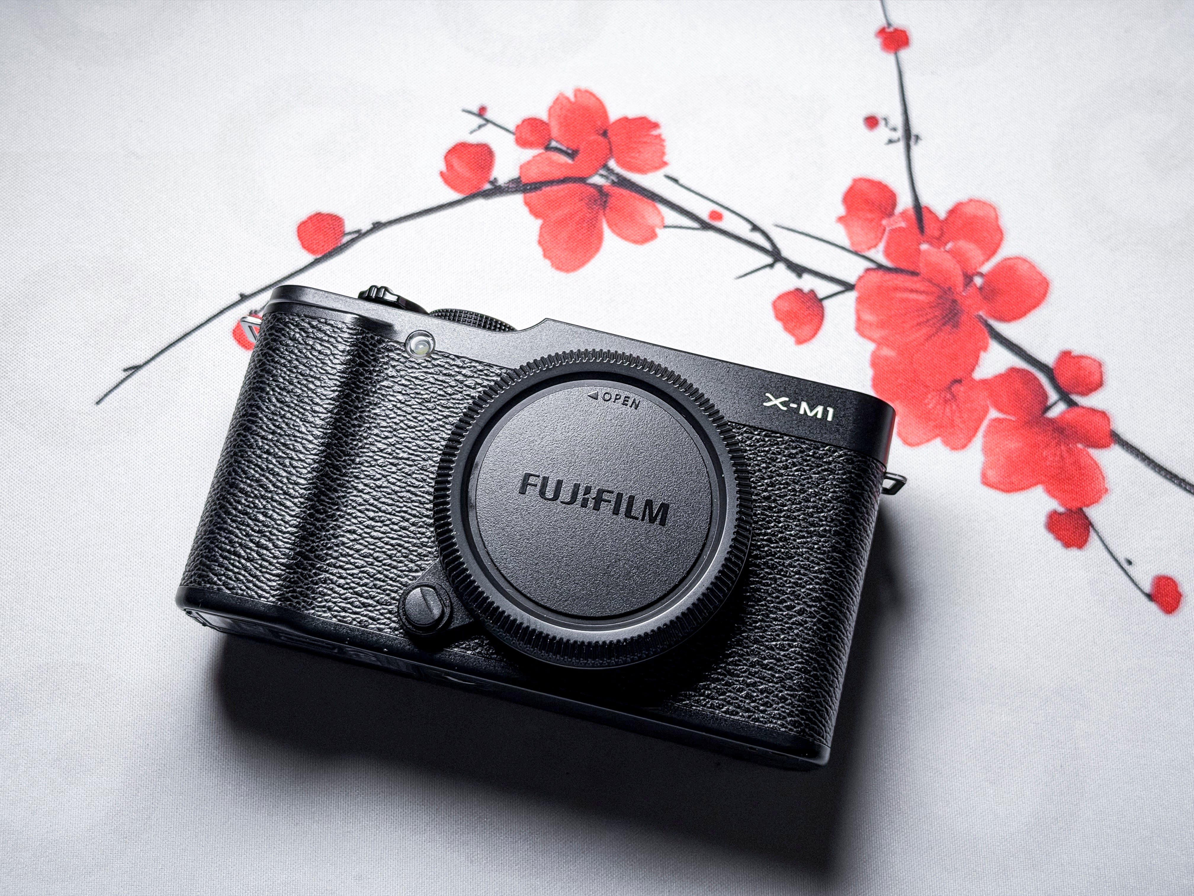 Fujifilm X-M1 APS-C Mirrorless 16.3 Mpx X-Trans - 1 Year Warranty, Fuji XM1
