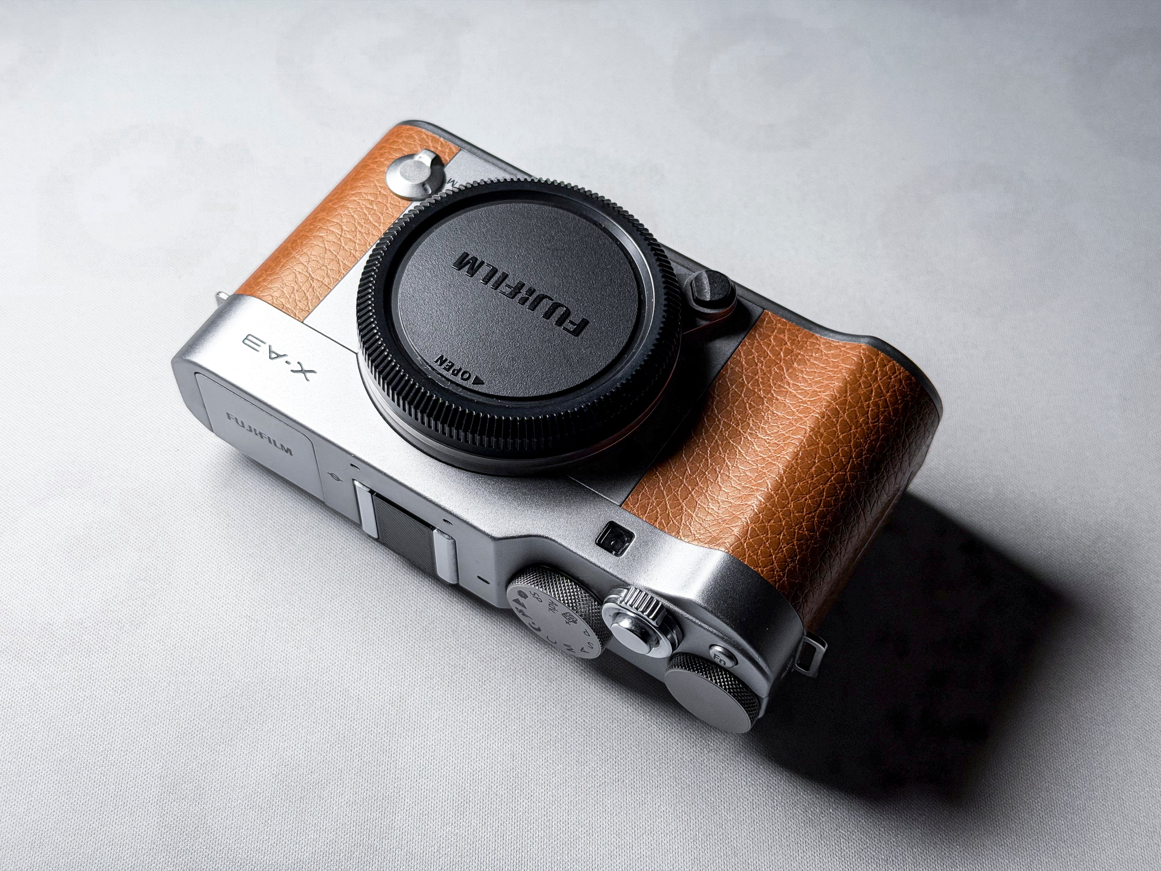 Fujifilm X-A3 APS-C Mirrorless Body - 1 Year Warranty, Perfectly Working, Fuji XA3