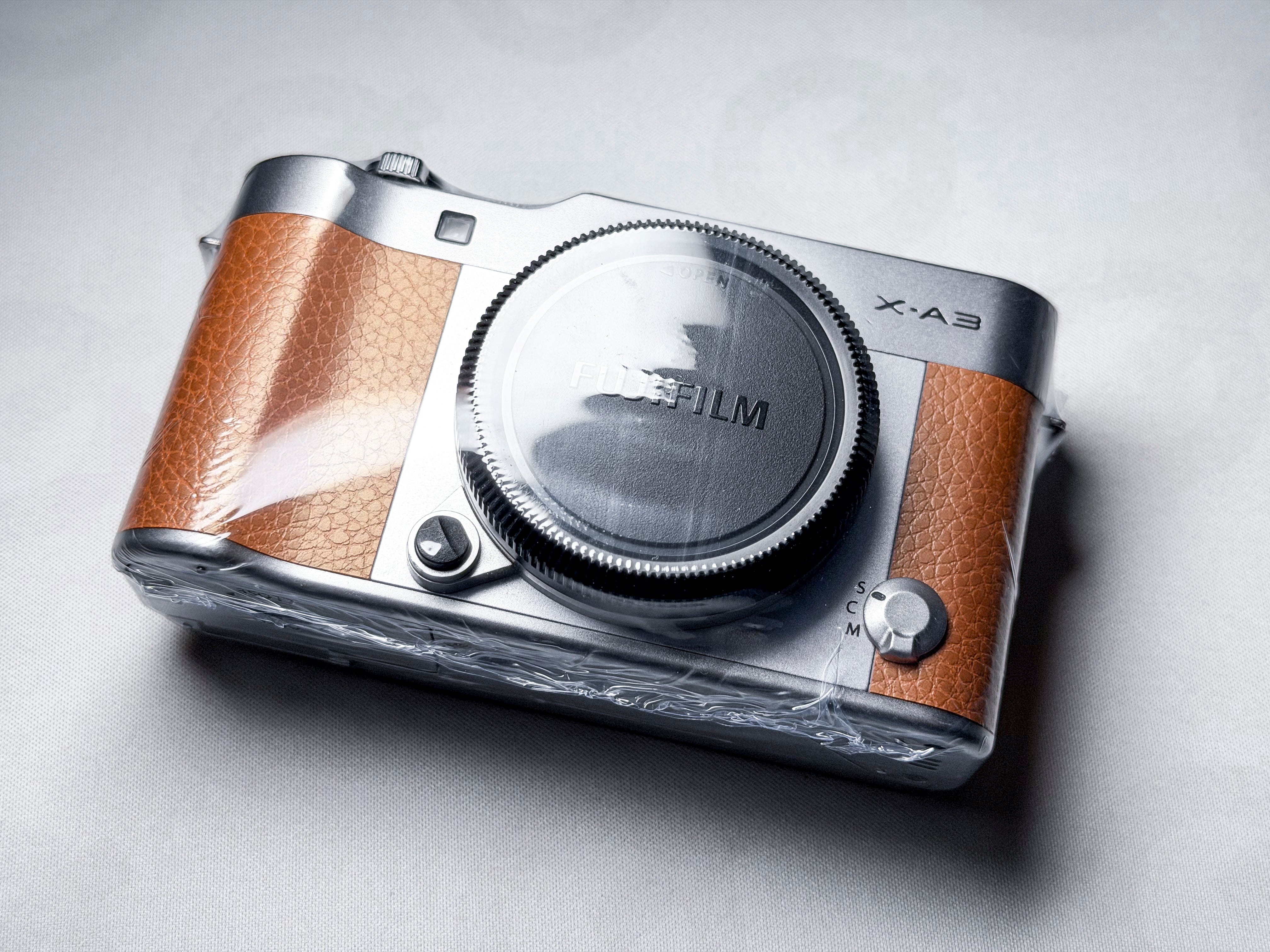 Fujifilm X-A3 APS-C Mirrorless Body - 1 Year Warranty, Perfectly Working, Fuji XA3