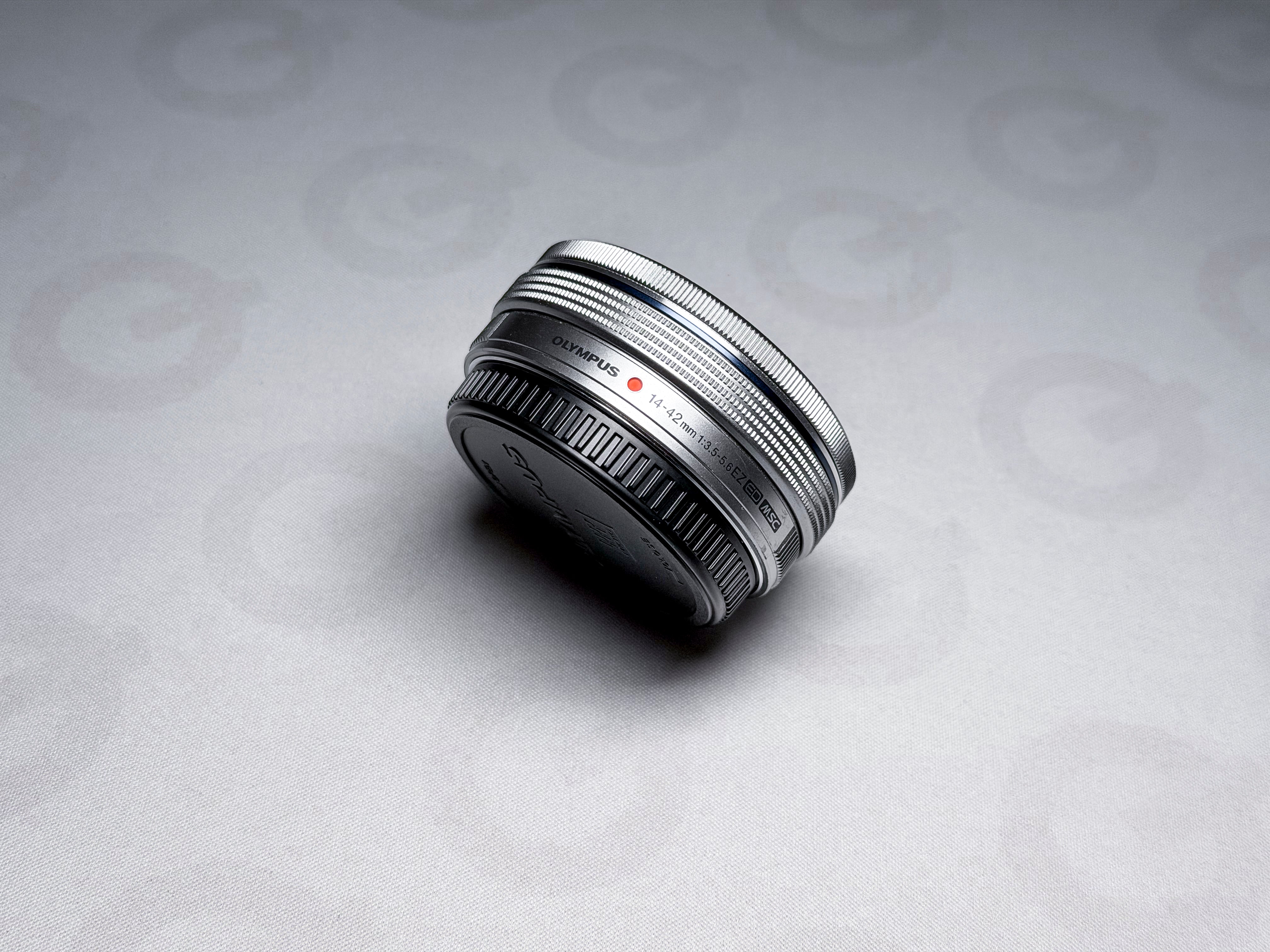 Olympus Pen E-PL7 + Zuiko 14-42 M43 MFT Camera - 1 Year Warranty, Excellent EPL7