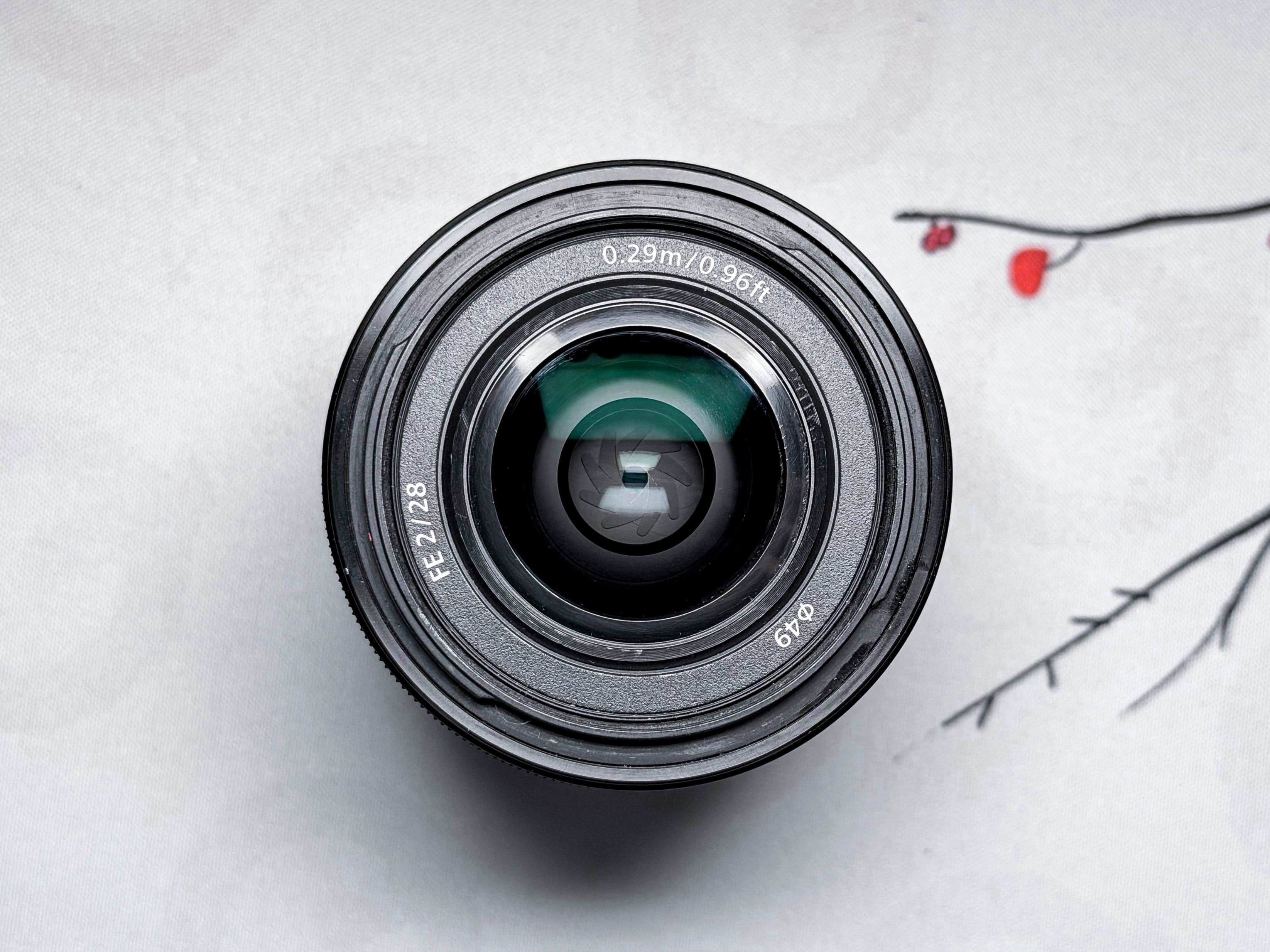 Sony 28mm f/2.0 FE Lens - 1 Year Warranty, Excellent