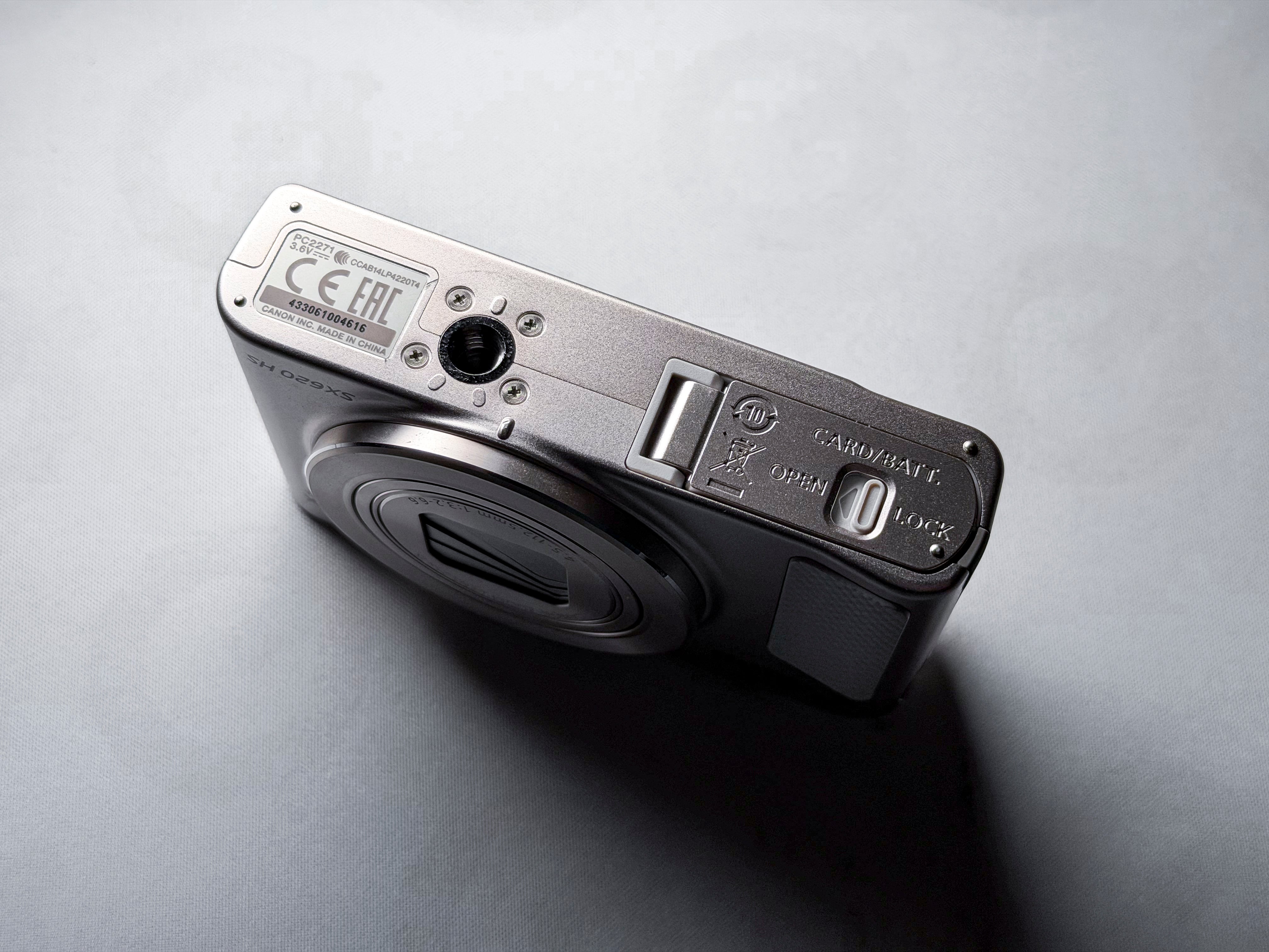 Canon SX620 HS 25x Zoom Compact Camera - 1 Year Warranty, Near Mint