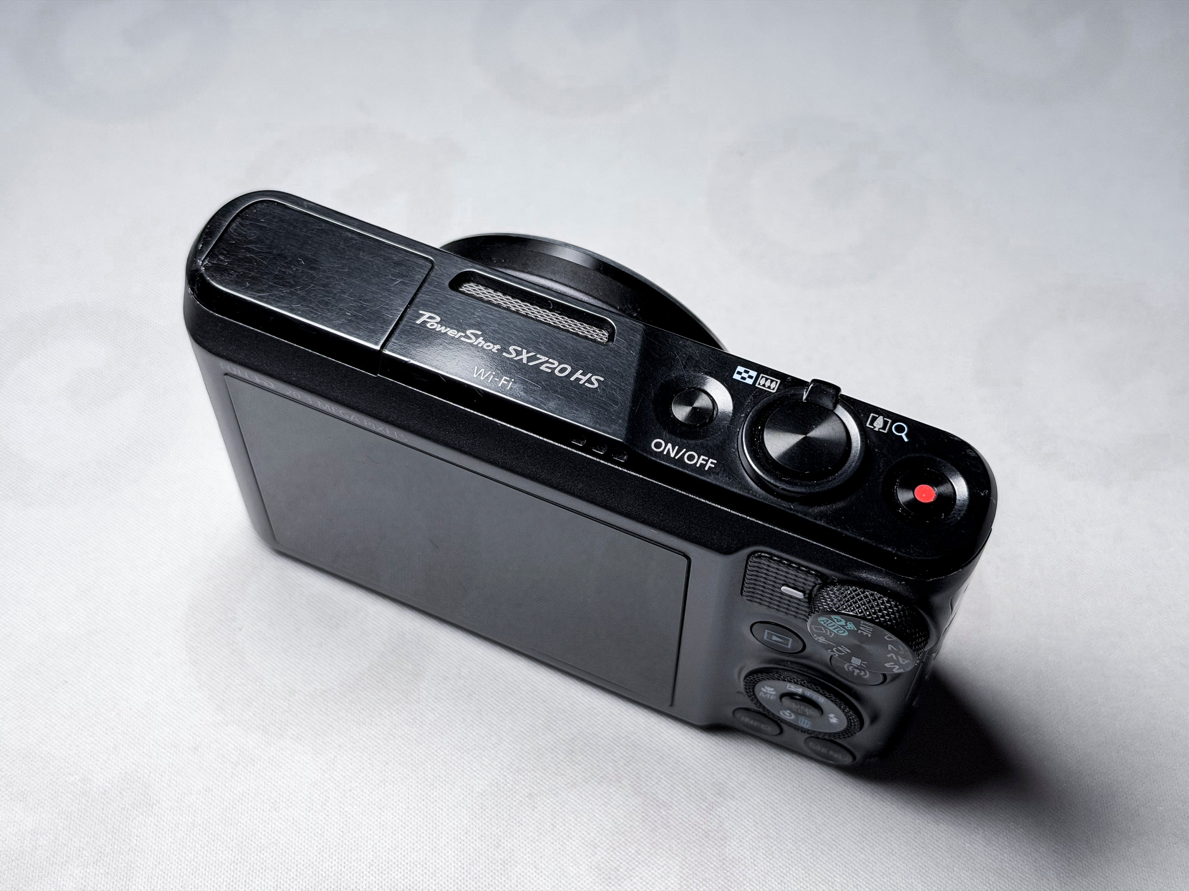 Canon Powershot SX720 HS 40x Zoom - Read Description