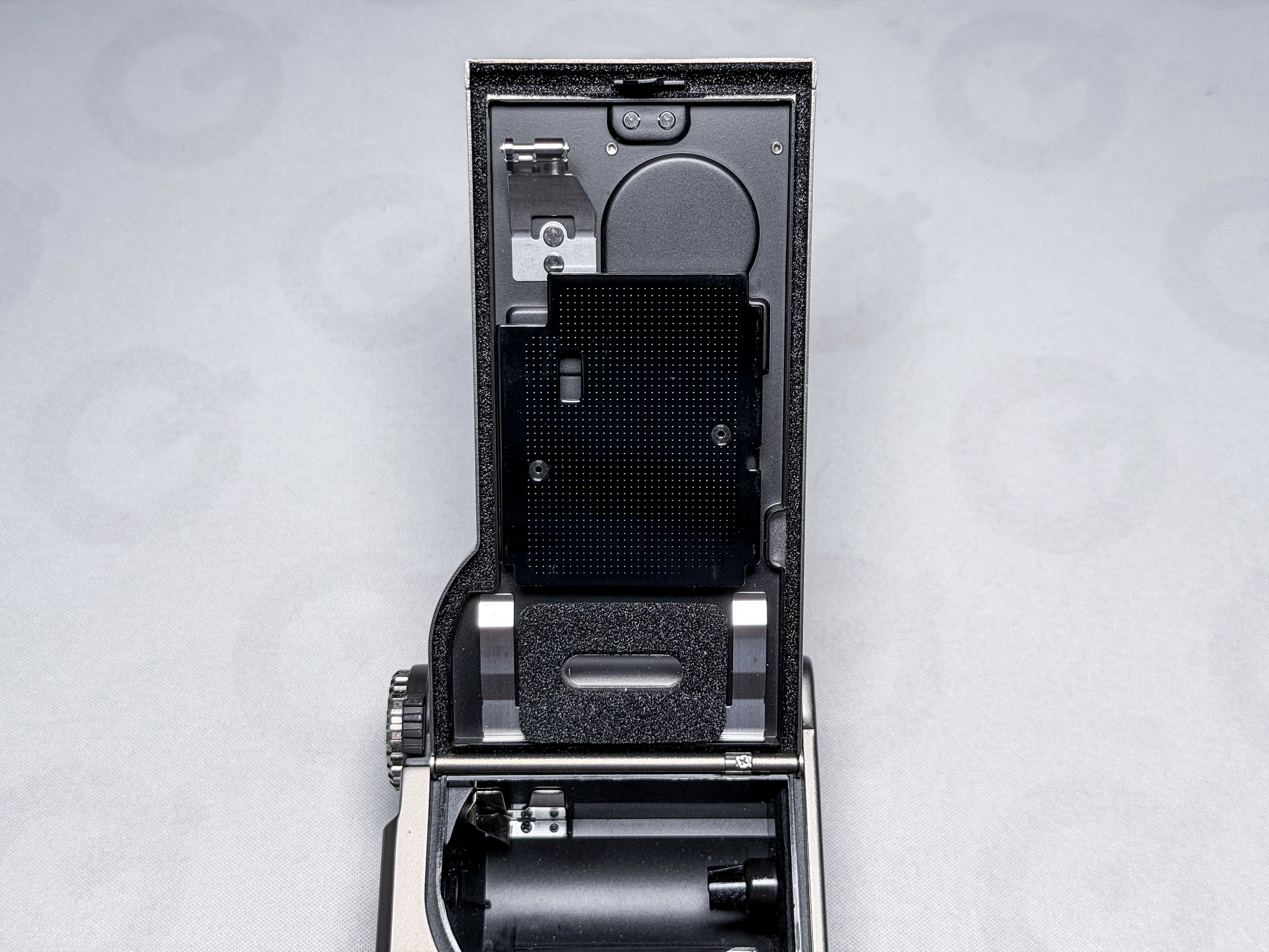 Leica Minilux 40mm f/2.4 35mm Film Camera - Film Tested, Excellent