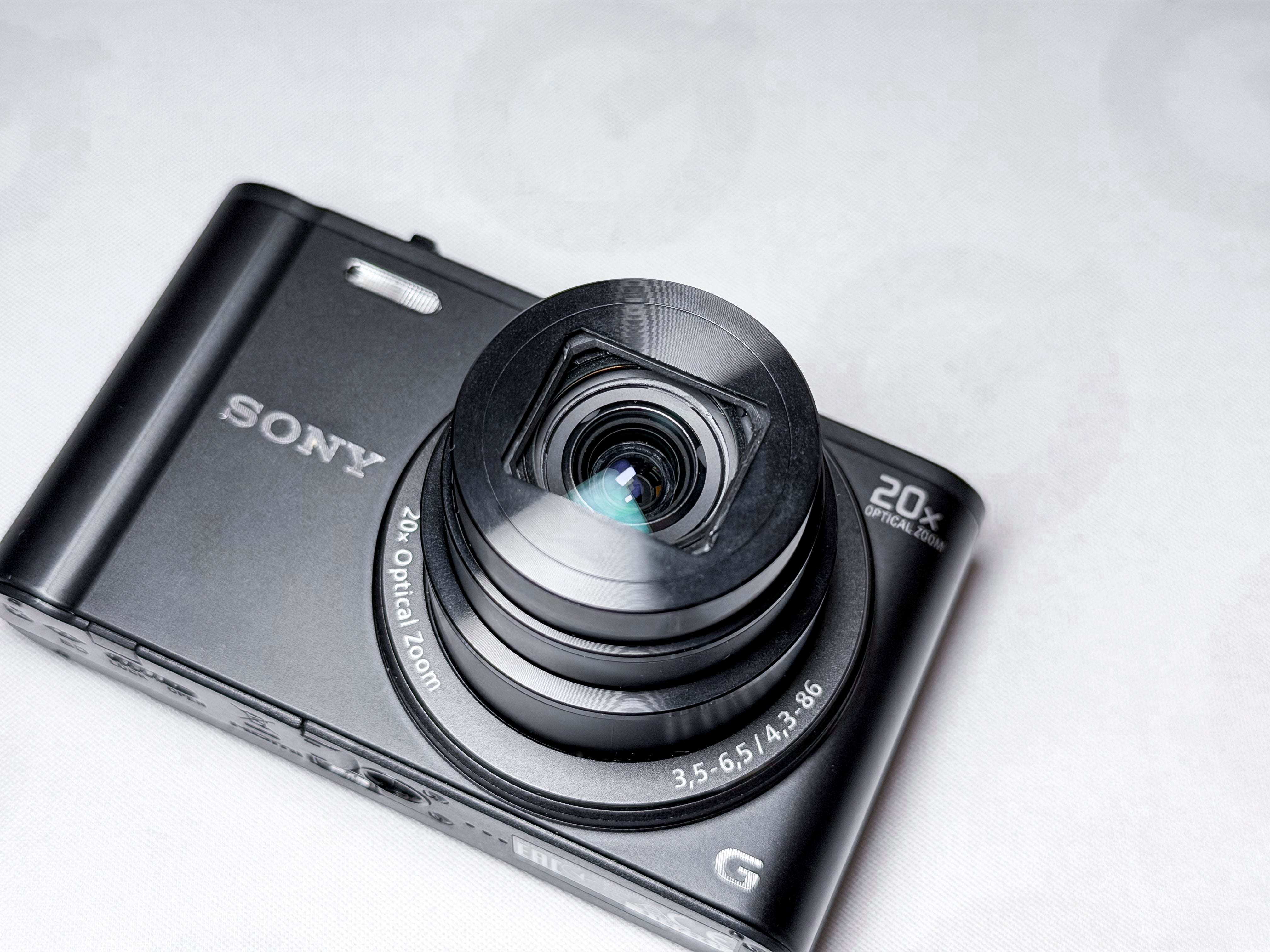 Sony WX350 Cyber-shot 20x Zoom - 1 Year Warranty Excellent DSC-WX350