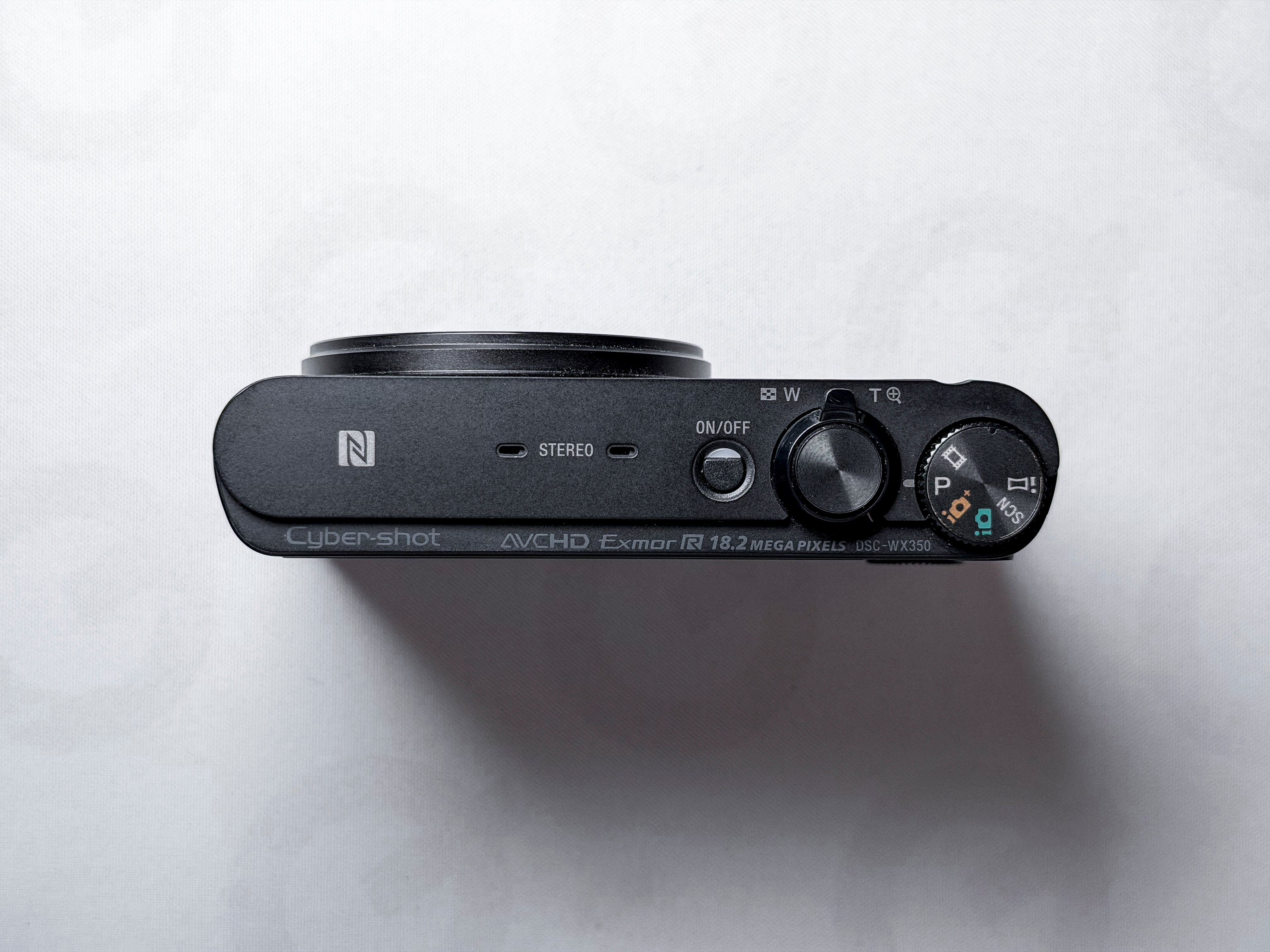 Sony WX350 Cyber-shot 20x Zoom - 1 Year Warranty Excellent DSC-WX350