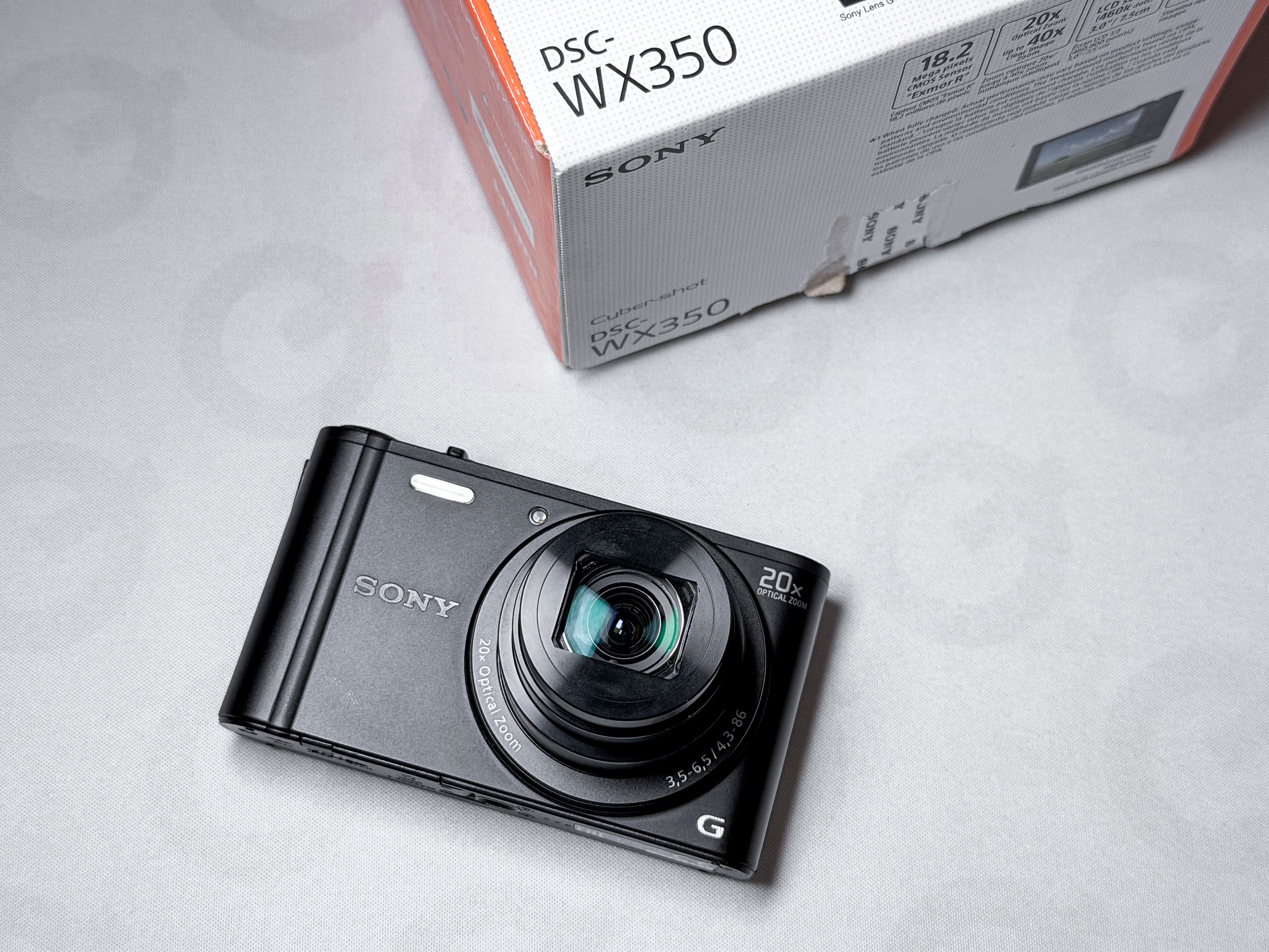 Sony WX350 Cyber-shot 20x Zoom - 1 Year Warranty Excellent DSC-WX350