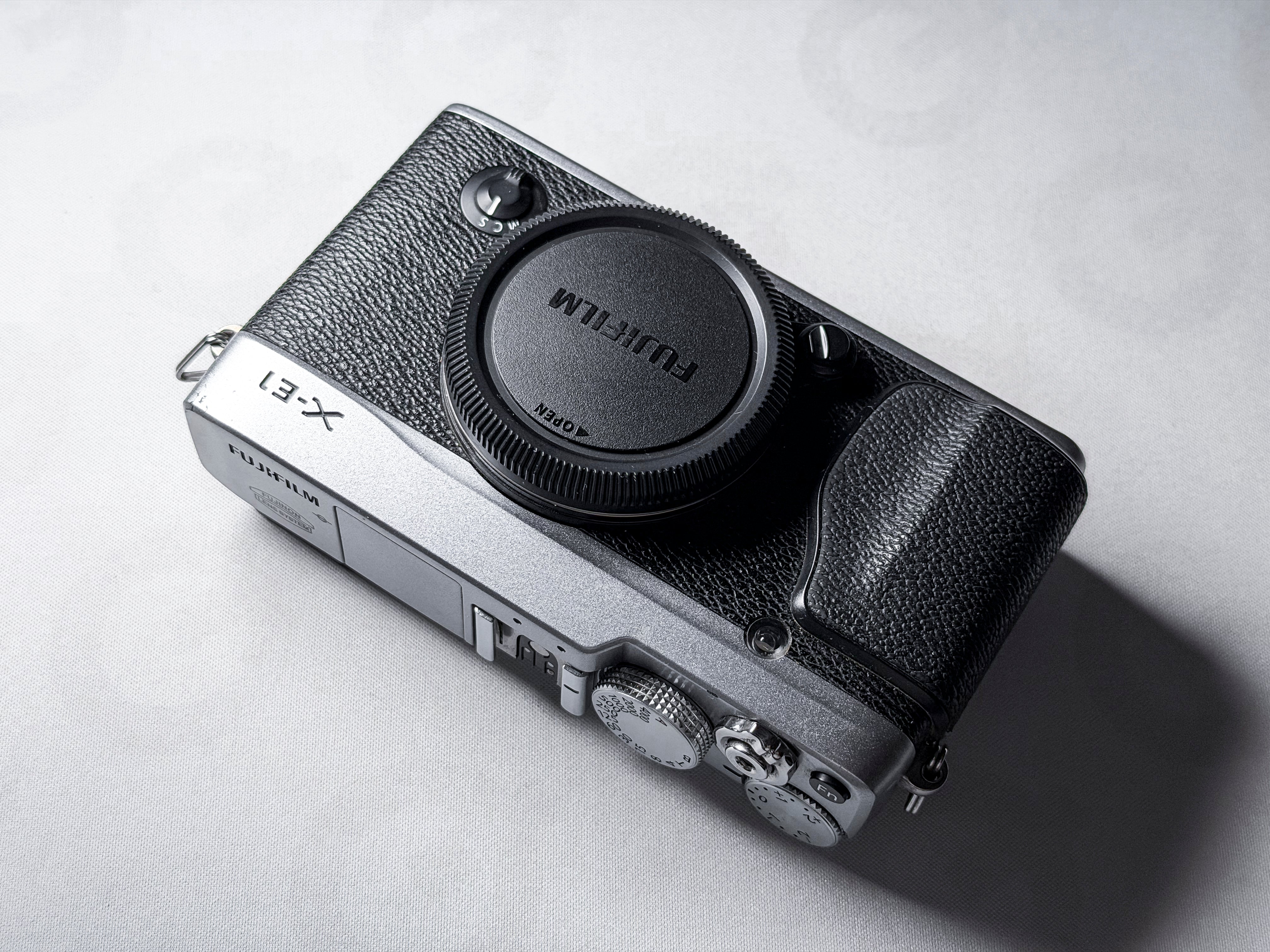 Fujifilm X-E1 Mirrorless APS-C Body 16.3Mpx- 1 Year Warranty, Near Mint Fuji XE1