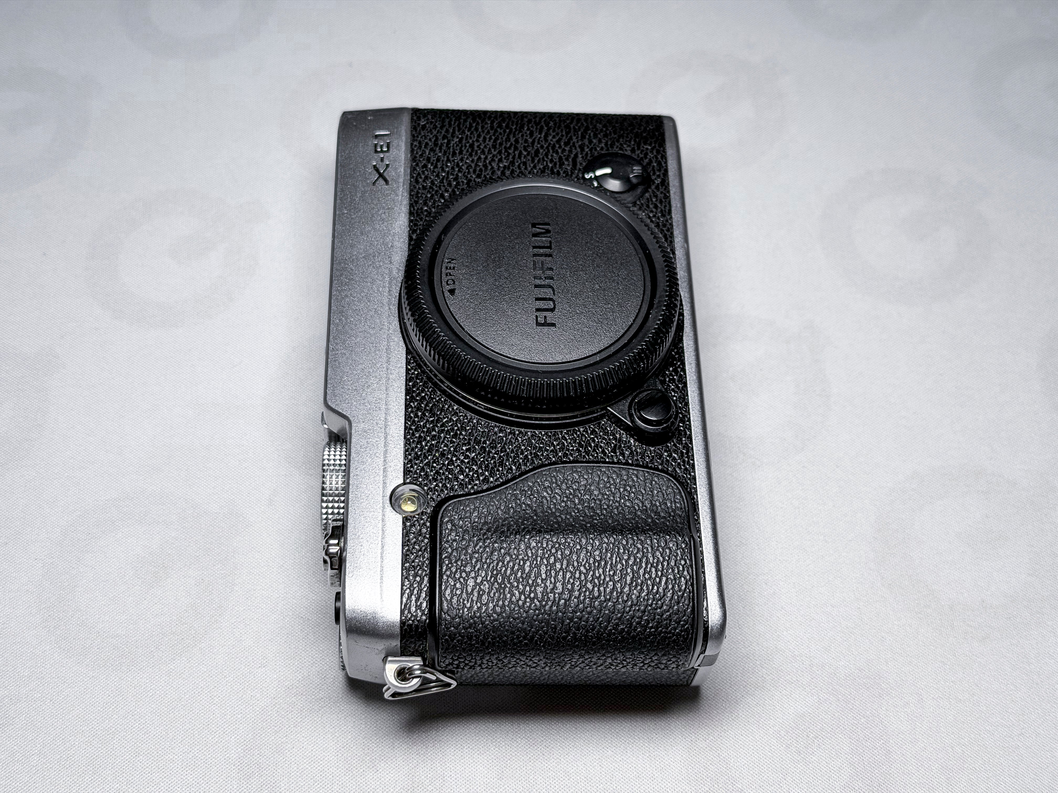 Fujifilm X-E1 Mirrorless APS-C Body 16.3Mpx- 1 Year Warranty, Near Mint Fuji XE1