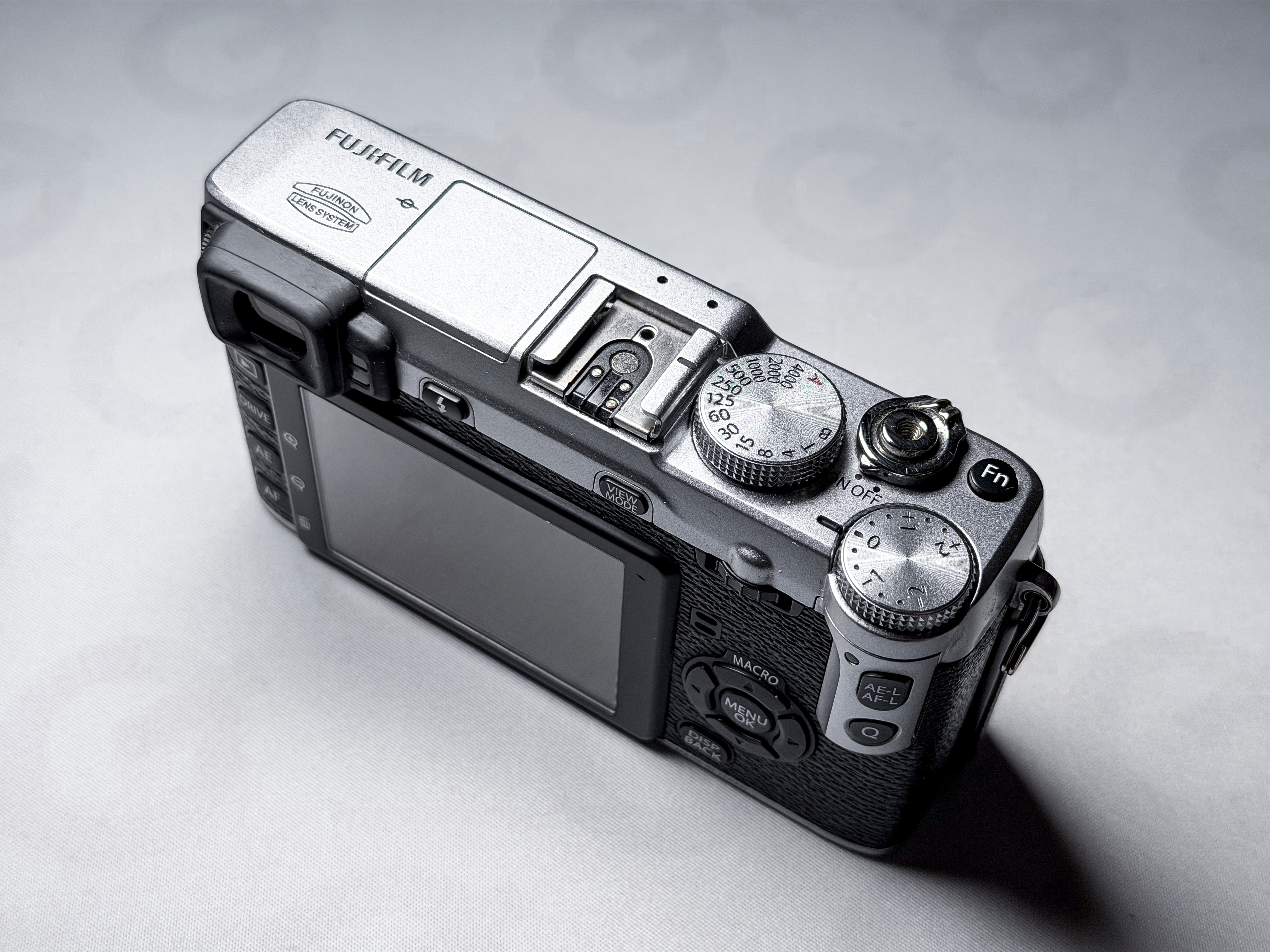 Fujifilm X-E1 Mirrorless APS-C Body 16.3Mpx- 1 Year Warranty, Near Mint Fuji XE1