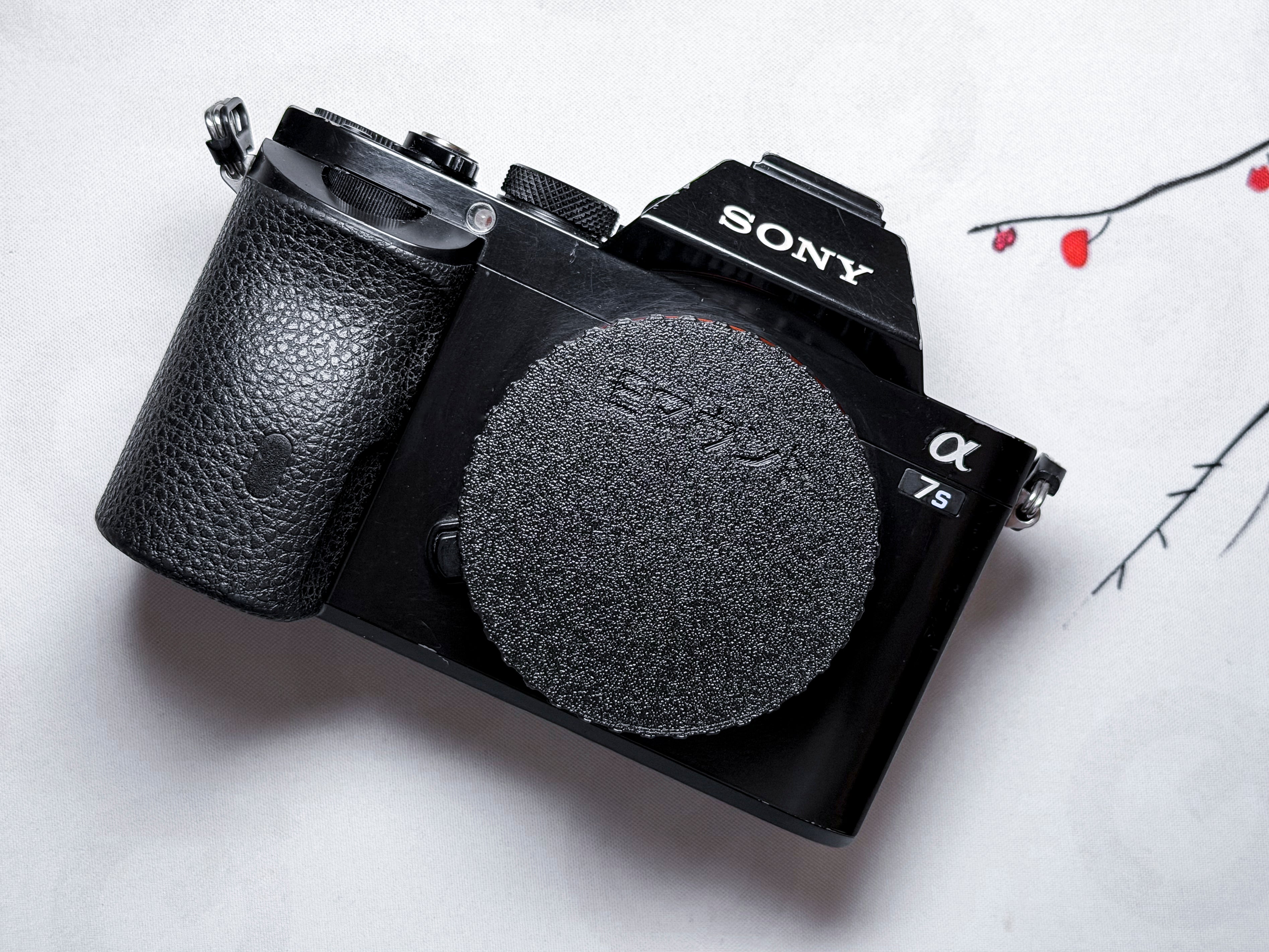 Sony A7s Mirrorless Camera Full Frame A7 - 1 Year Warranty, Perfectly working