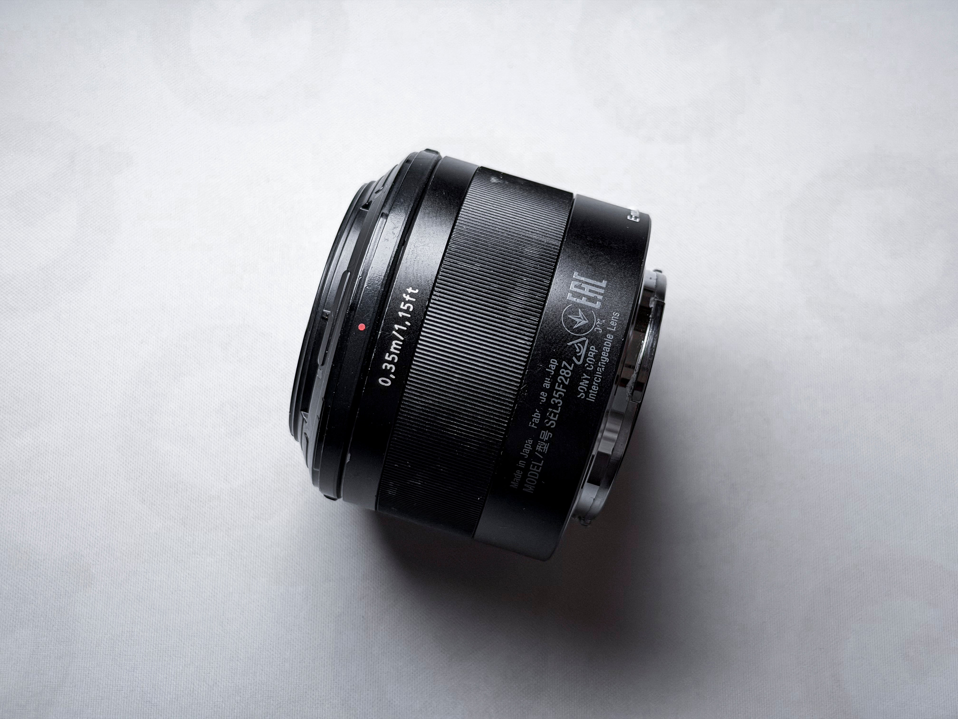 Sony Zeiss Sonnar 35mm f/2.8 FE ZA Lens for Mirrorless - 1 Year Warranty, Exc.