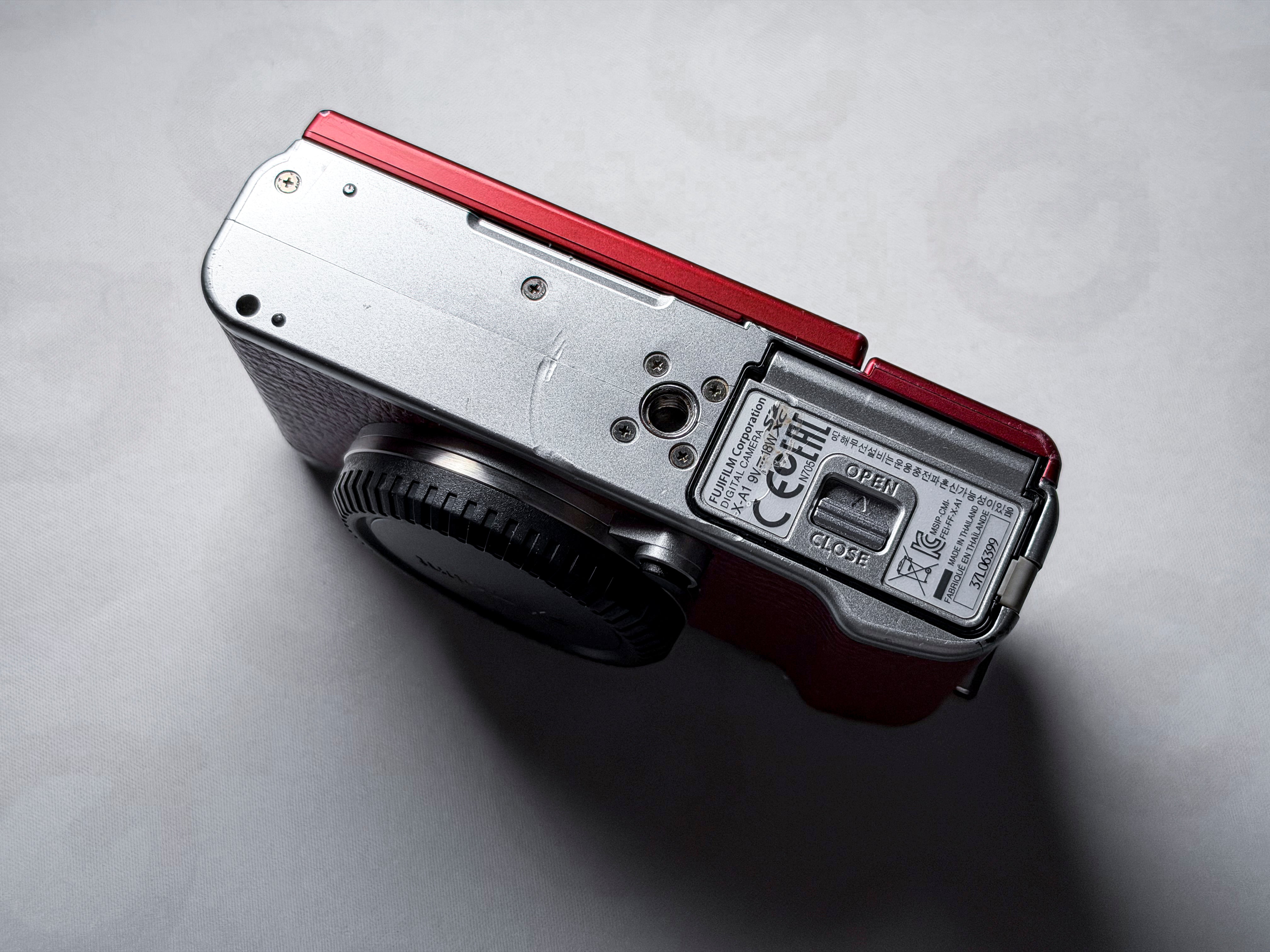 Fujifilm X-A1 Mirrorless APS-C Camera Body - 1 Year Warranty, Fuji XA1