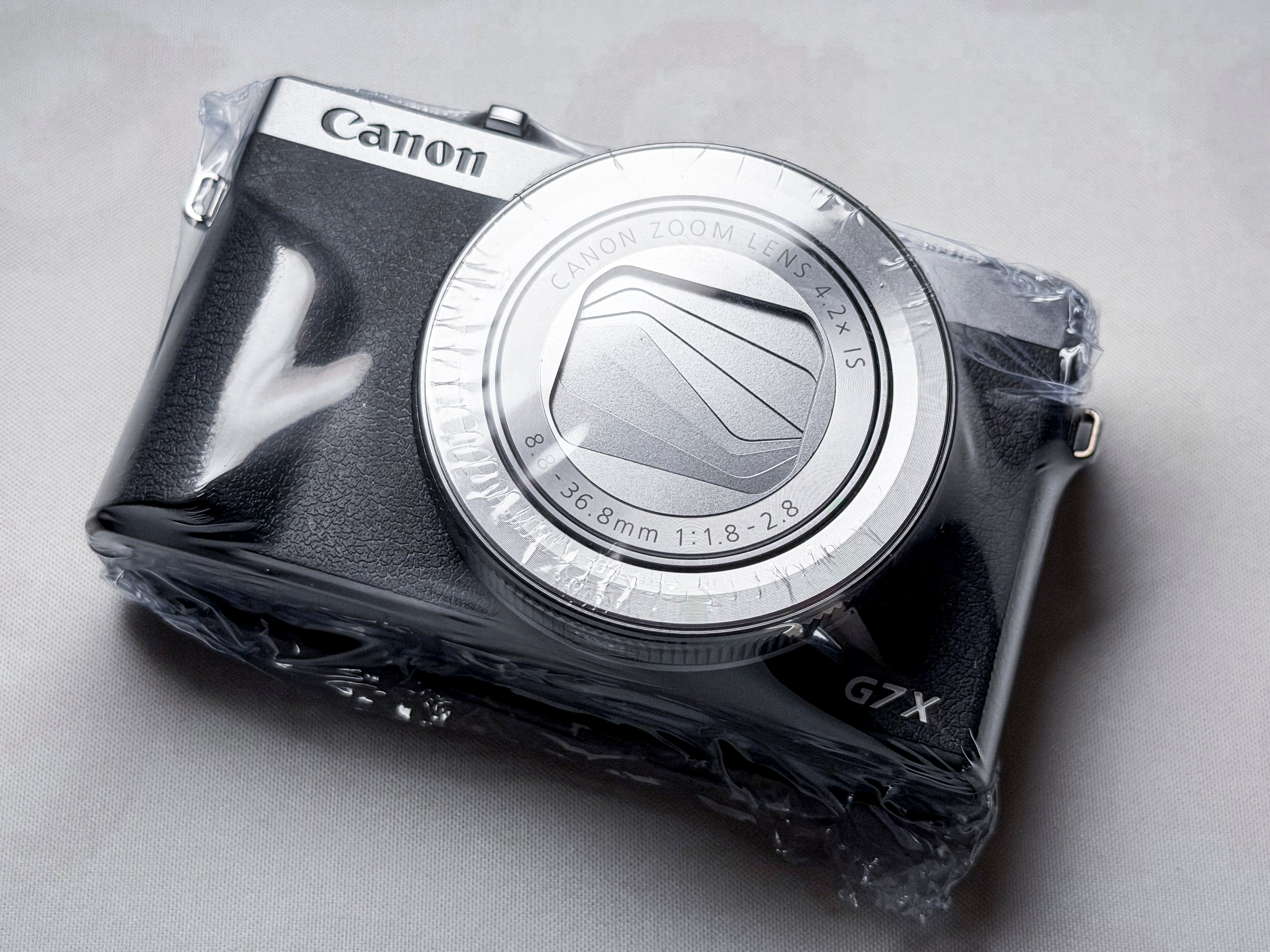 Canon G7X Mark iii 3 Powershot Compact Camera - 1 Year Warranty, Excellent G7 X