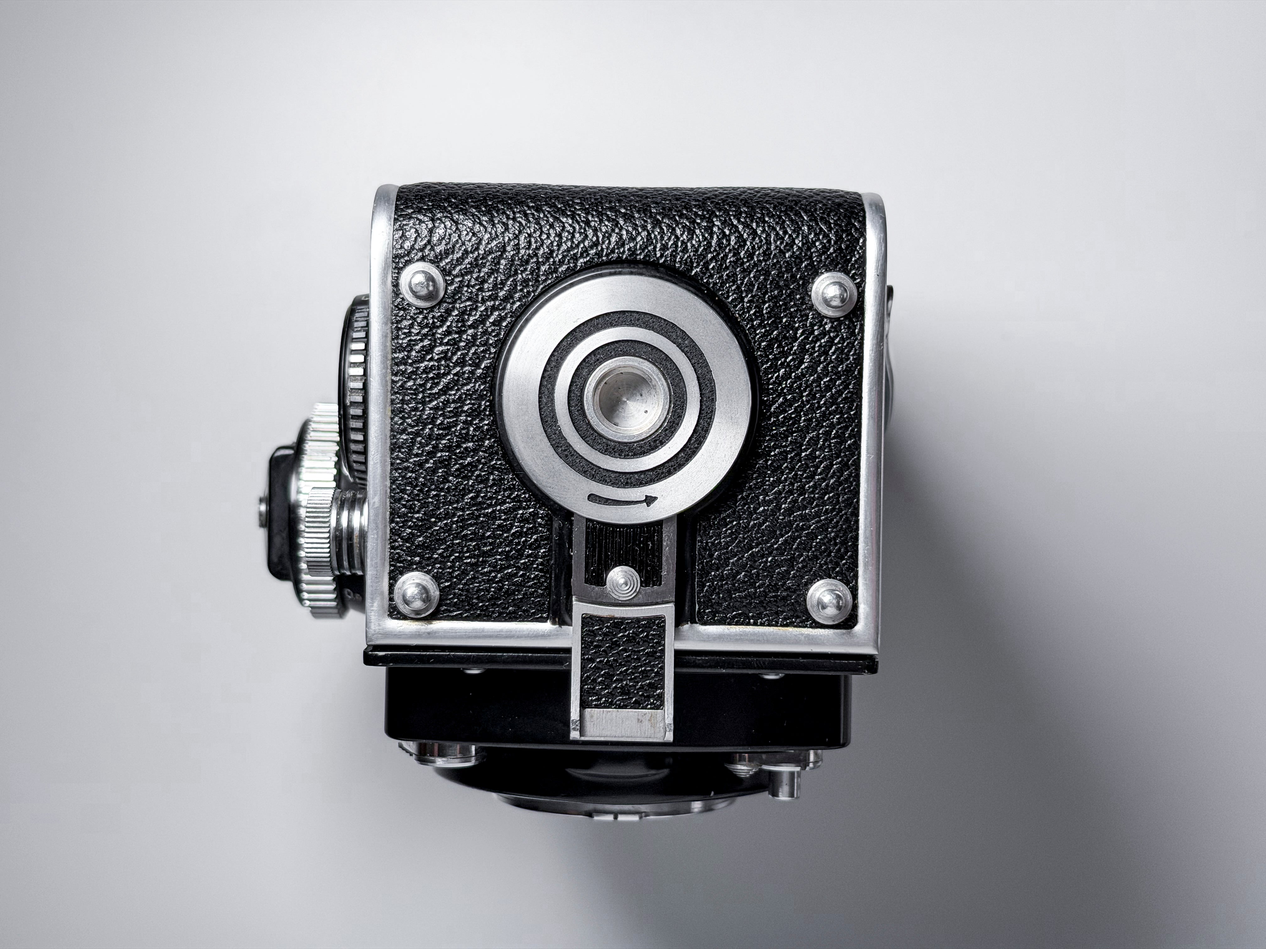 Rolleiflex 3.5F Xenotar 120 Film Camera + Case, Hood - Working, Read Description