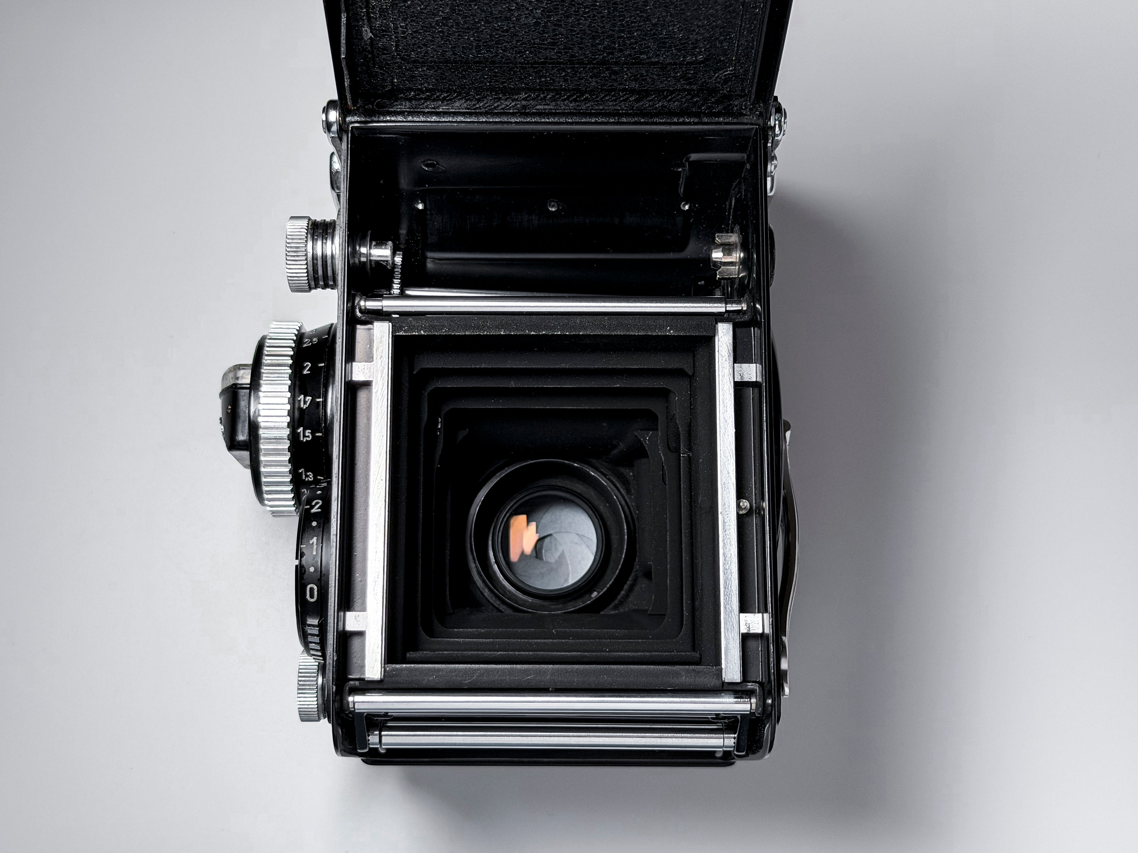 Rolleiflex 3.5F Xenotar 120 Film Camera + Case, Hood - Working, Read Description