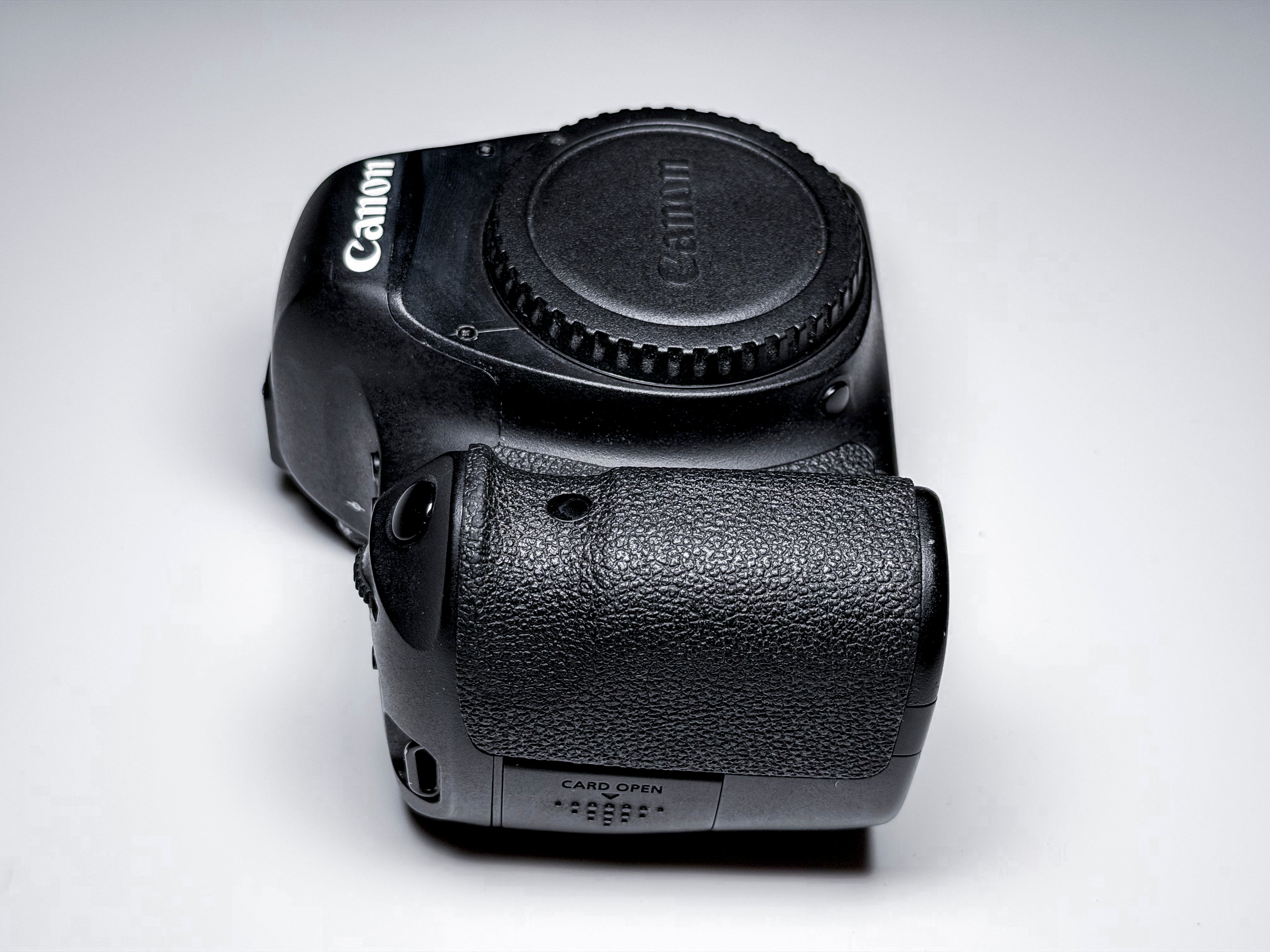 Canon EOS 6D DSLR Full Frame 20.2 Mpx - Perfectly Working