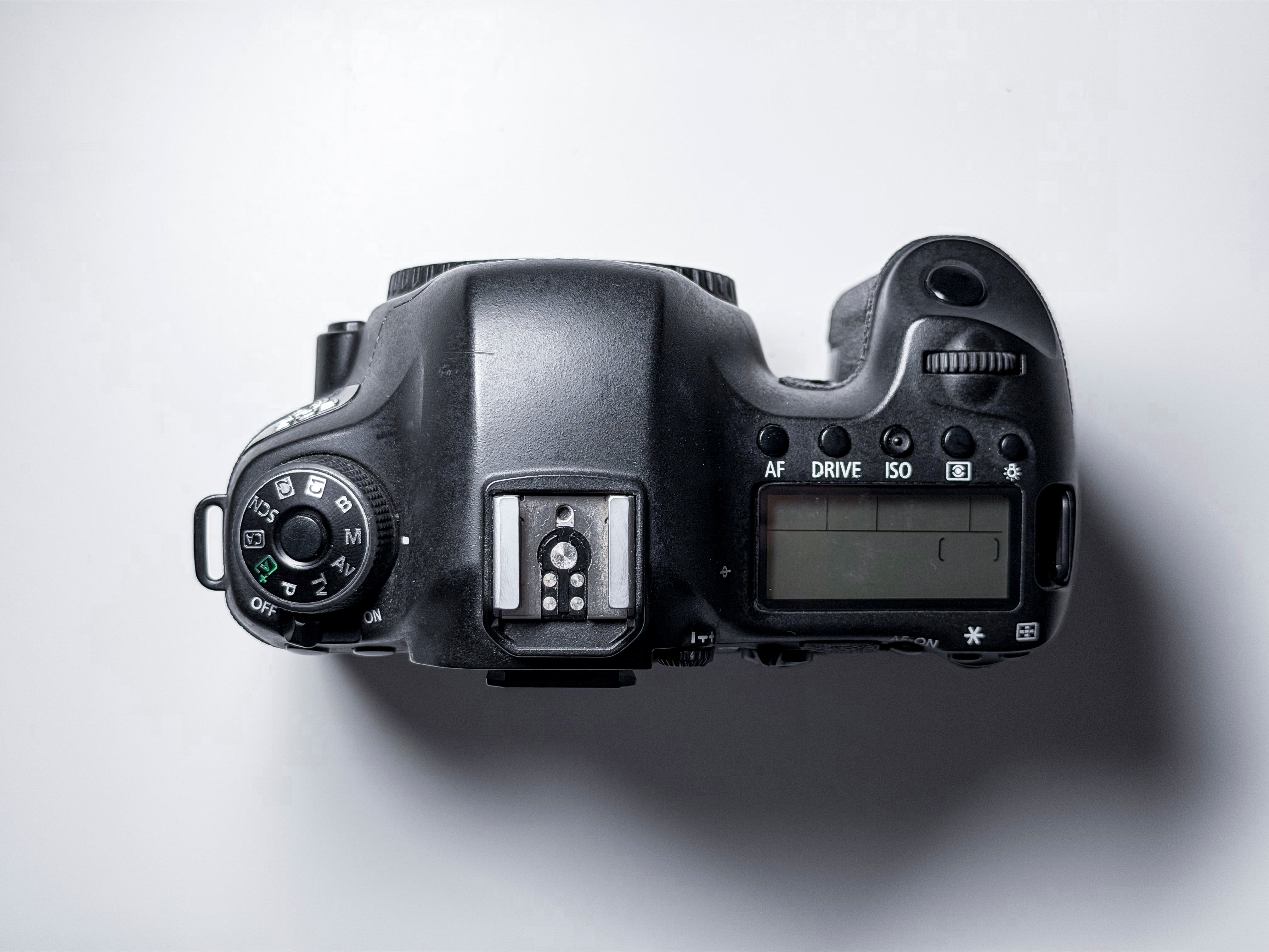 Canon EOS 6D DSLR Full Frame 20.2 Mpx - Perfectly Working