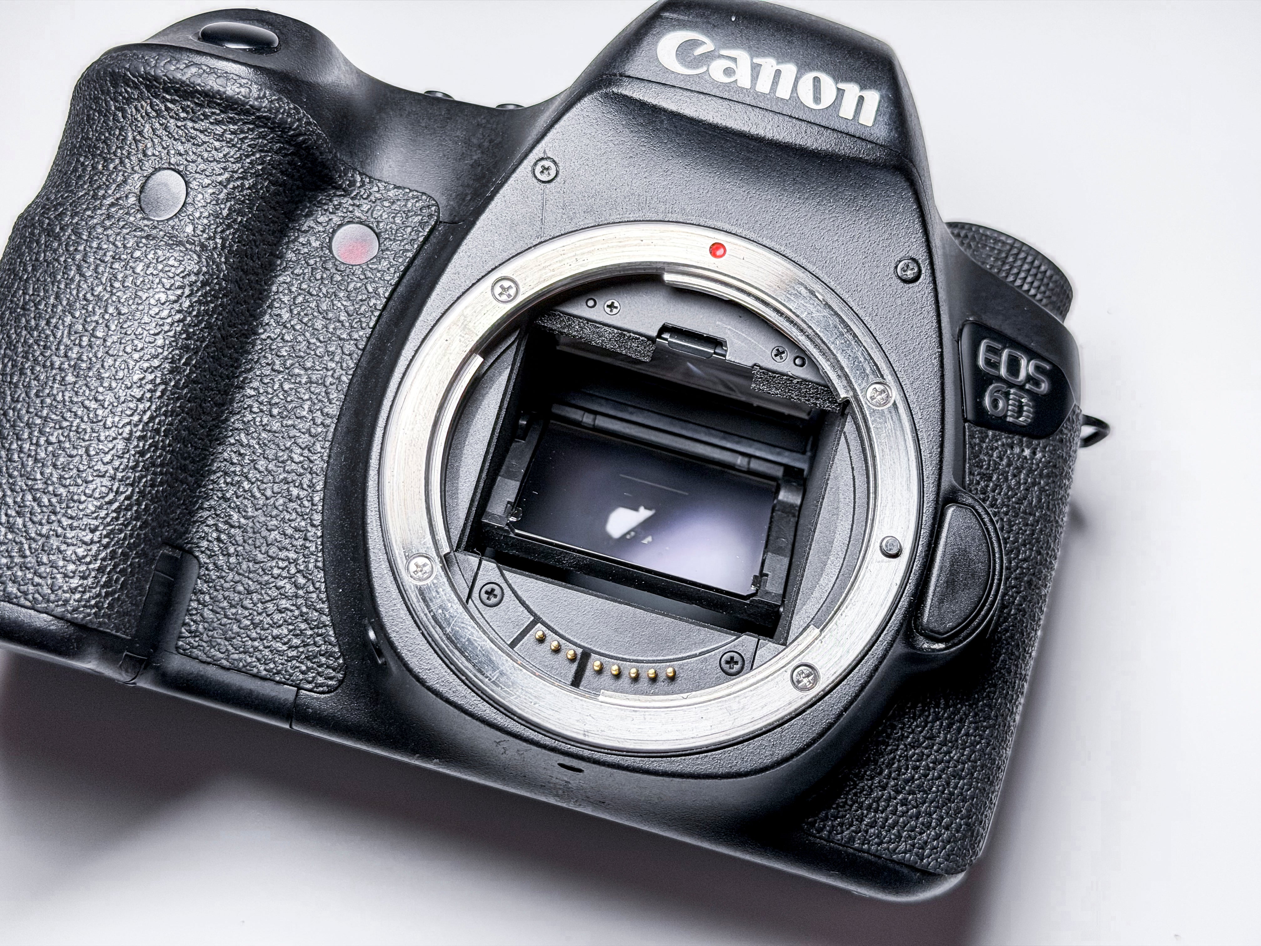 Canon EOS 6D DSLR Full Frame 20.2 Mpx - Perfectly Working
