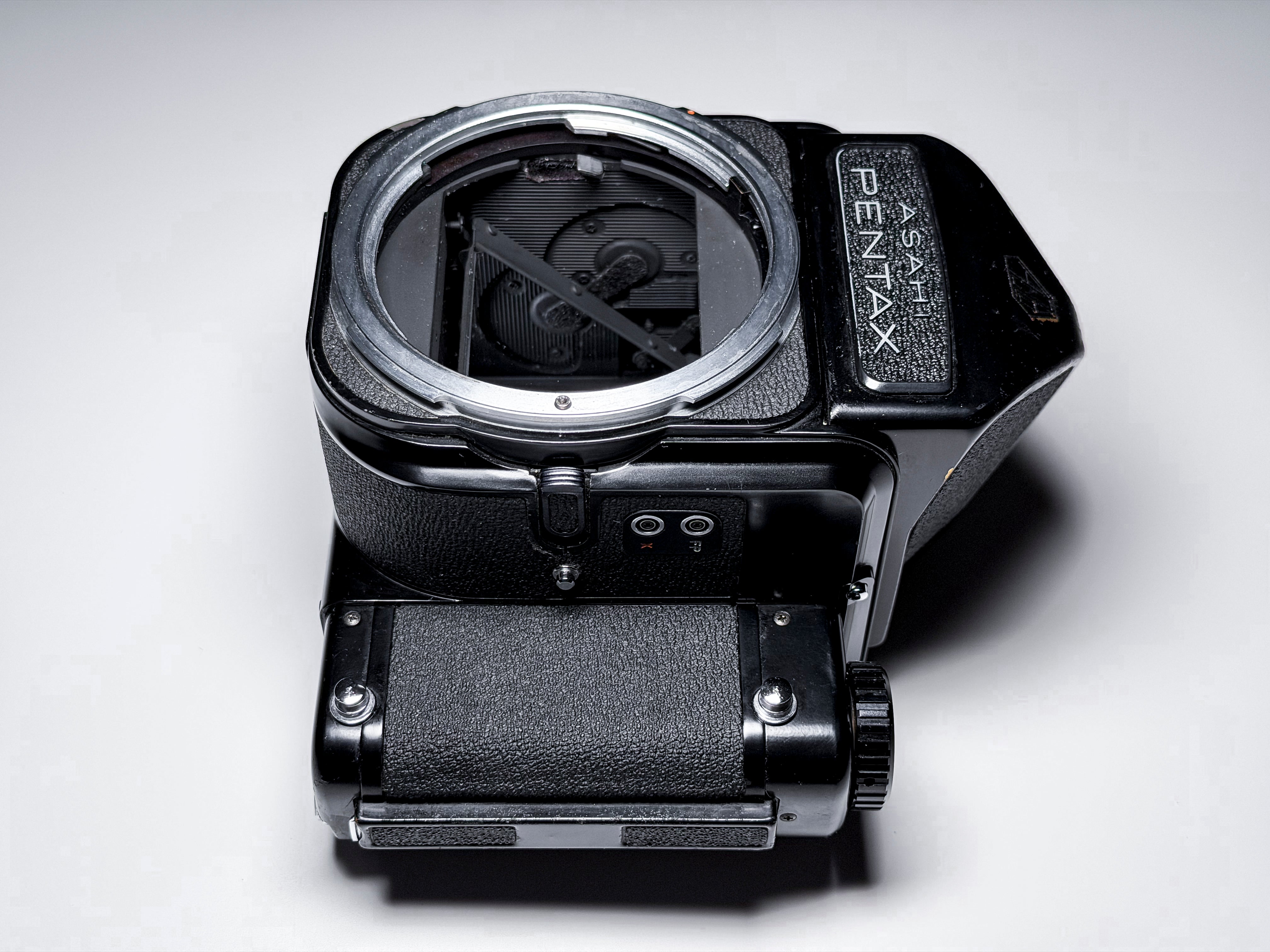 Pentax 67 MLU + 105mm f/2.4 120 Film SLR + Rare Case - Perfectly Working 6x7