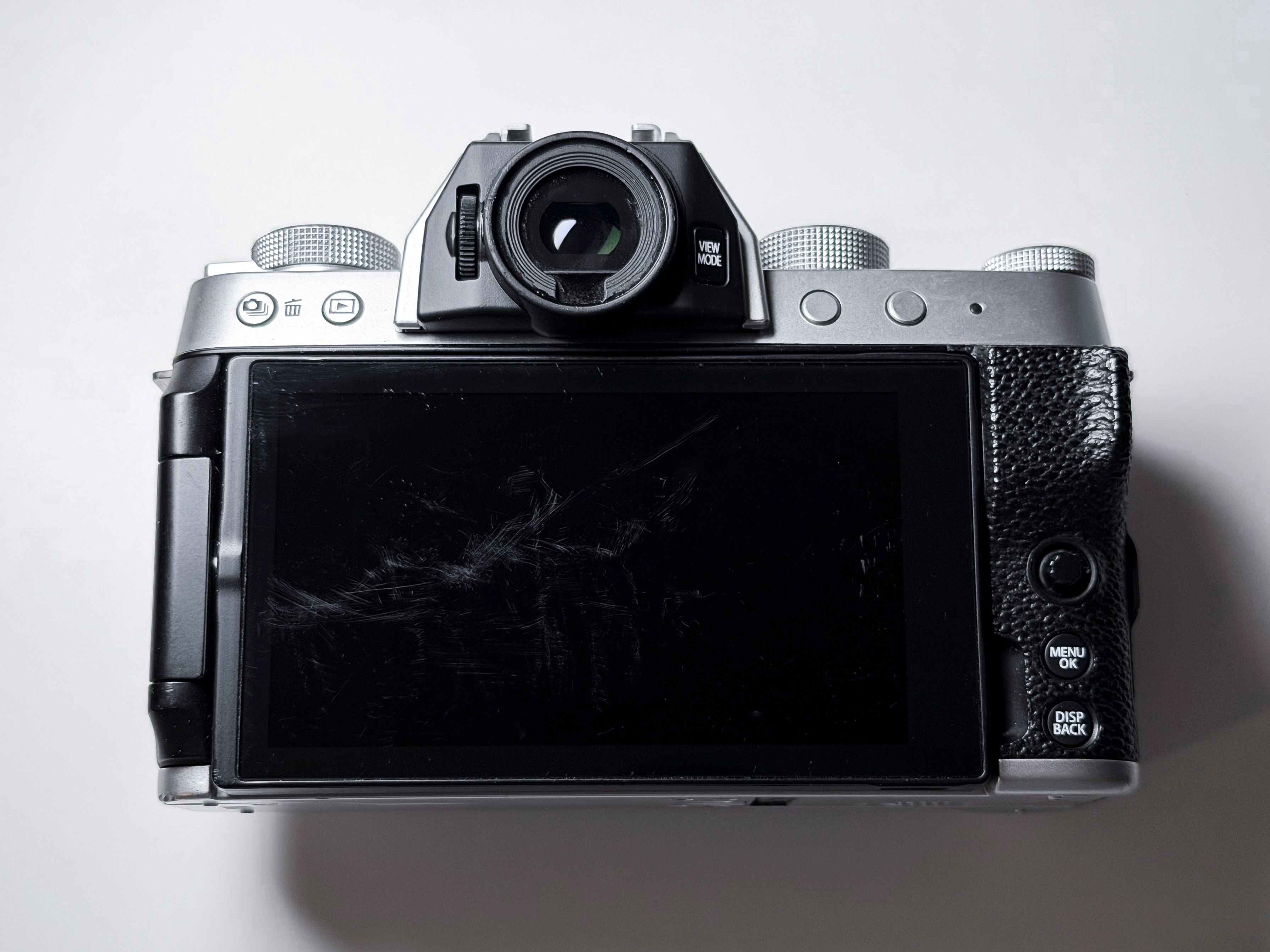 Fujifilm X-T200 APS-C Mirrorless - 1 Year Warranty, Perfectly Working Fuji XT200