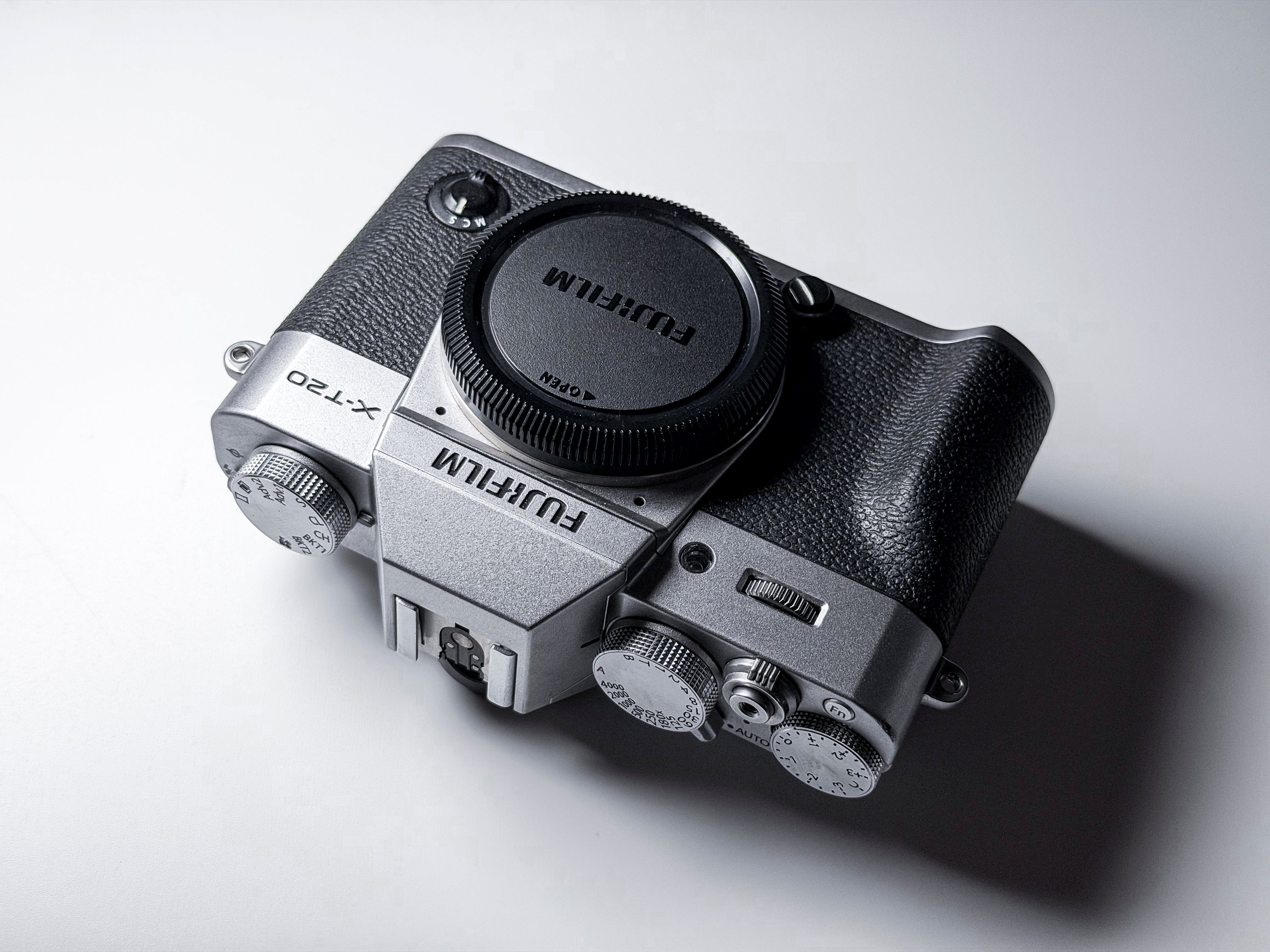 Fujifilm X-T20 Mirrorless APS-C 4K Video - 1 Year Warranty, Excellent Fuji XT20