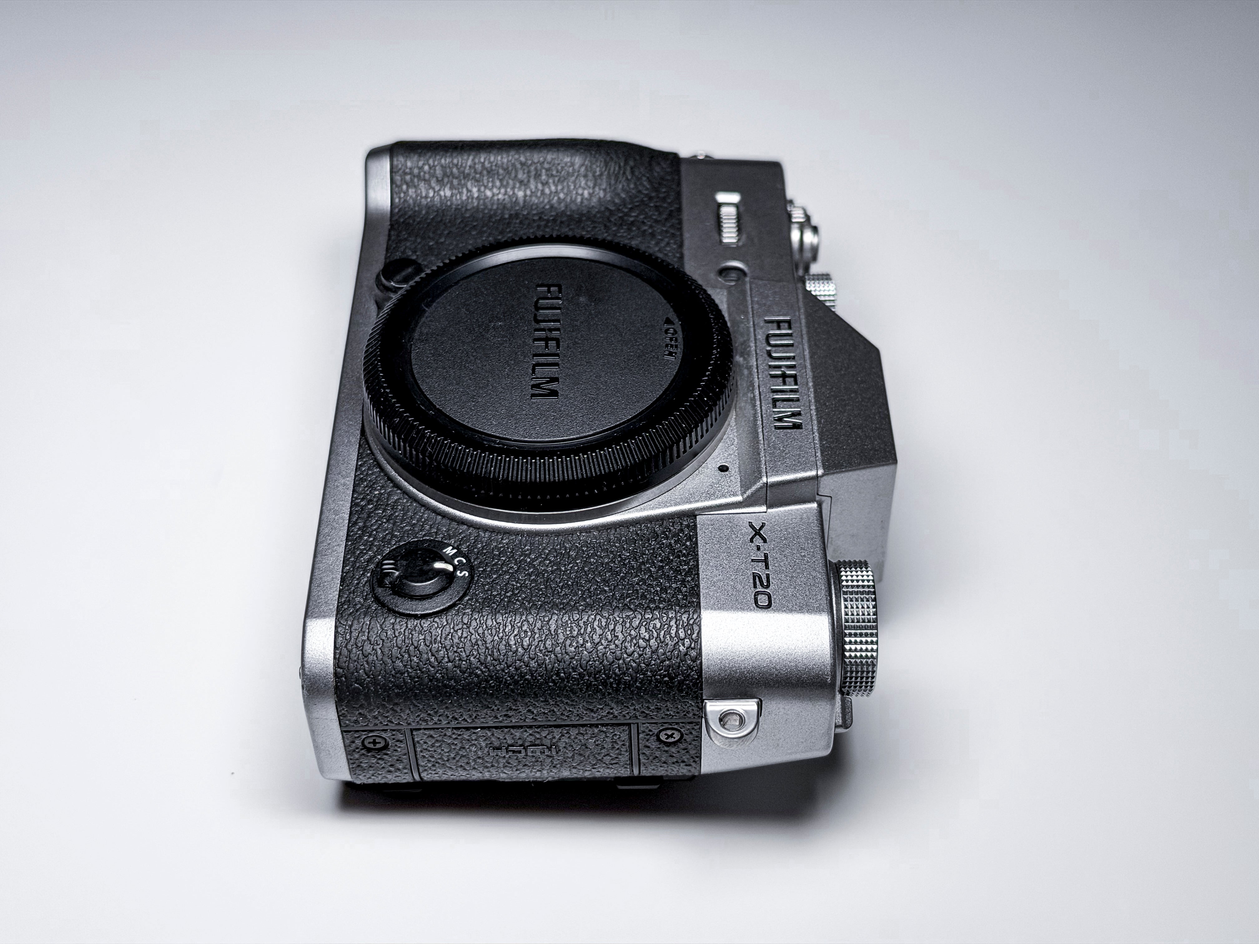 Fujifilm X-T20 Mirrorless APS-C 4K Video - 1 Year Warranty, Excellent Fuji XT20