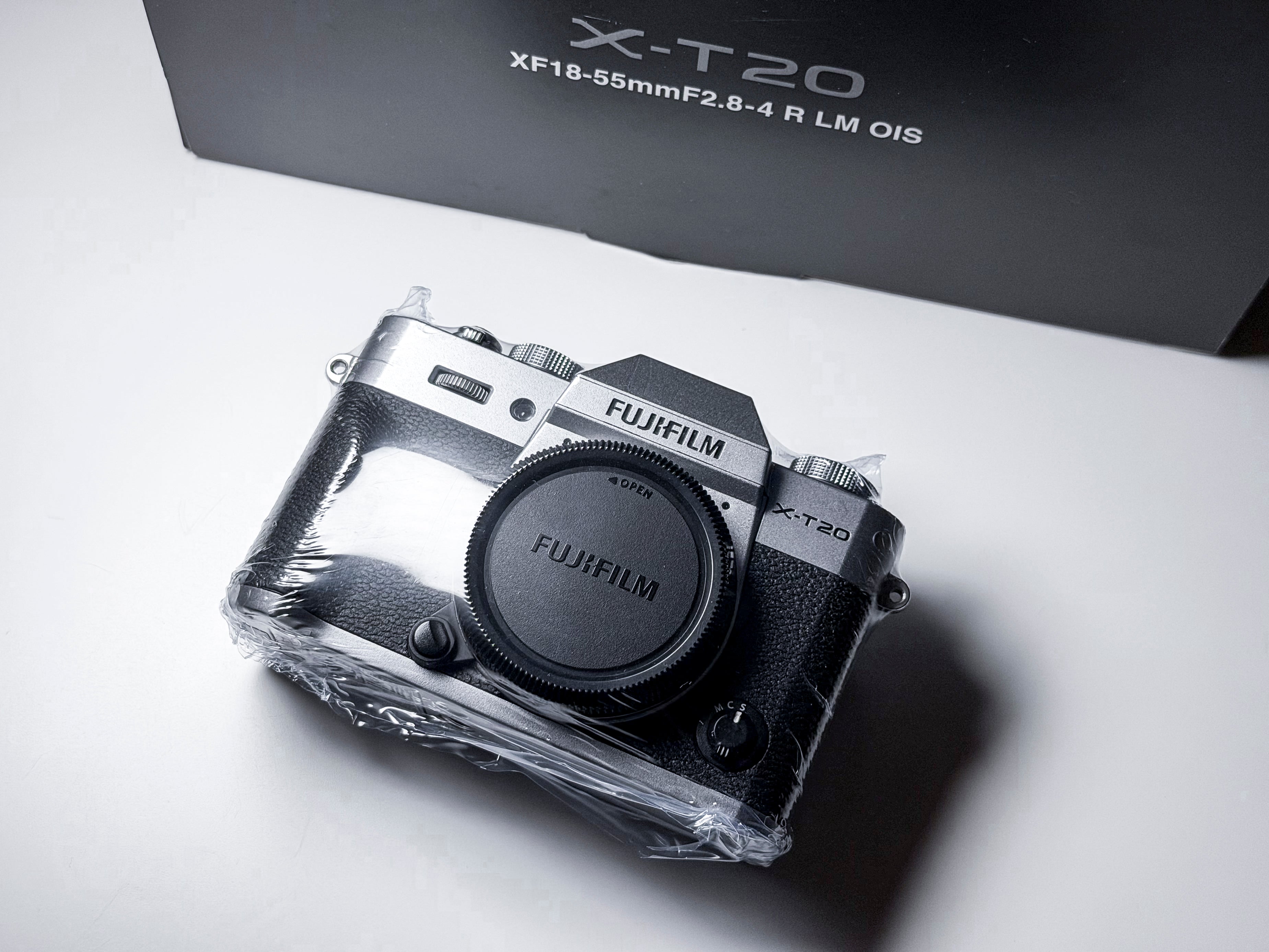 Fujifilm X-T20 Mirrorless APS-C 4K Video - 1 Year Warranty, Excellent Fuji XT20