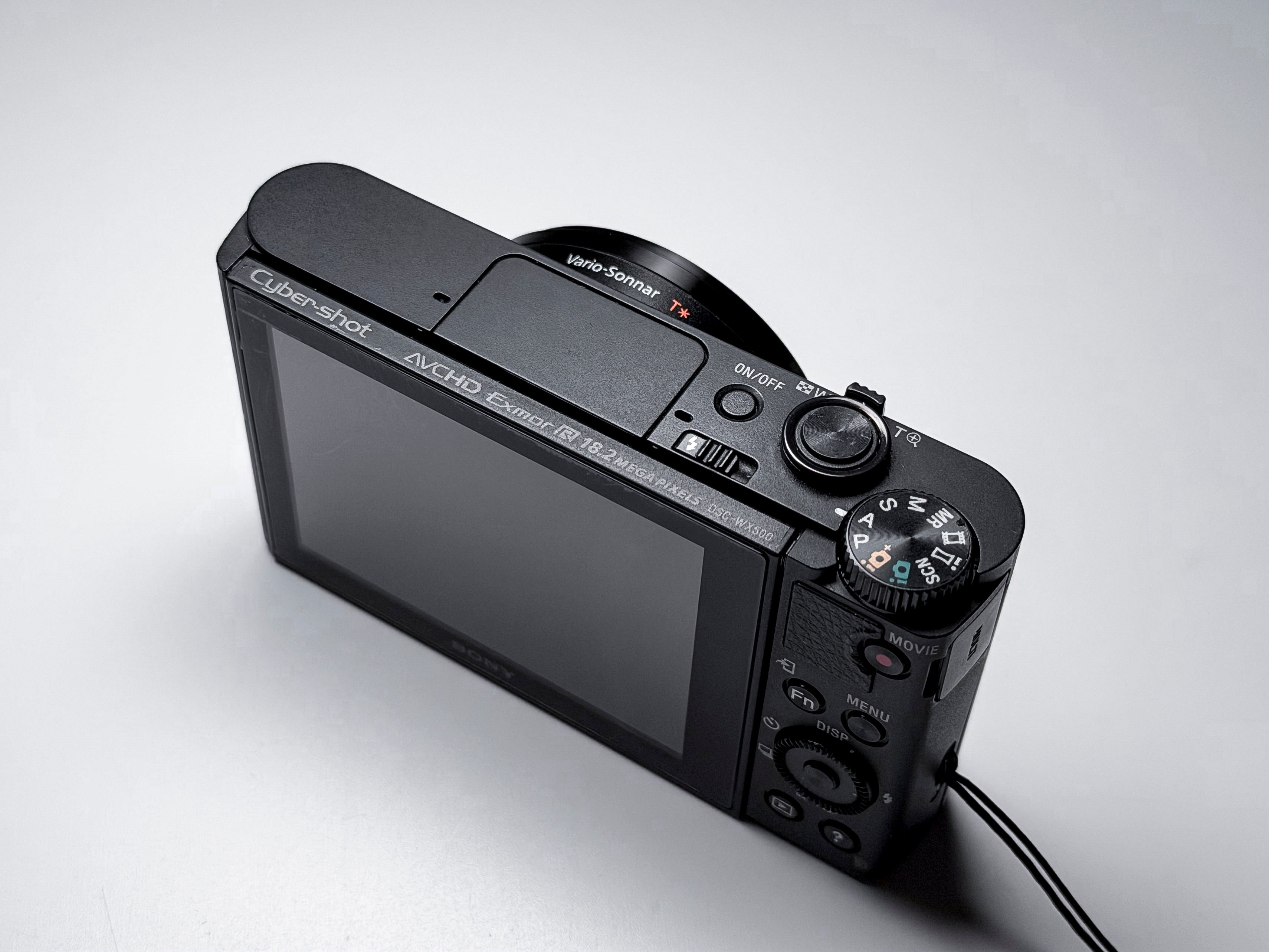 Sony WX500 Compact Camera 30x Zoom - 1 Year Warranty DSC-WX500