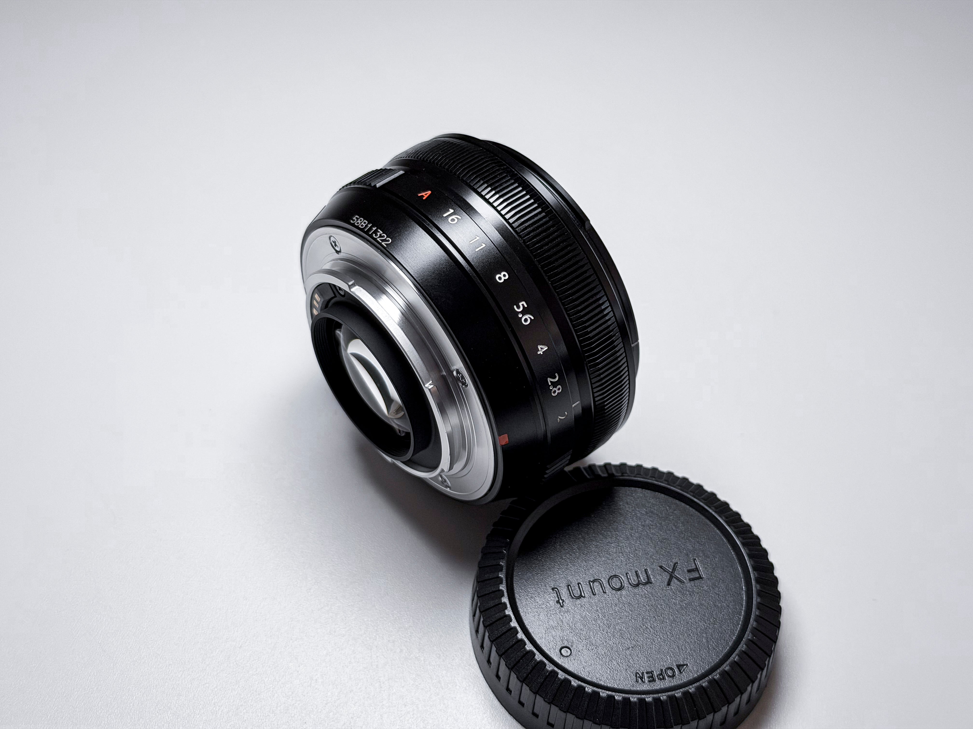 Fujifilm XF 18mm f/2 R Fuji Lens - 1 Year Warranty, Excellent