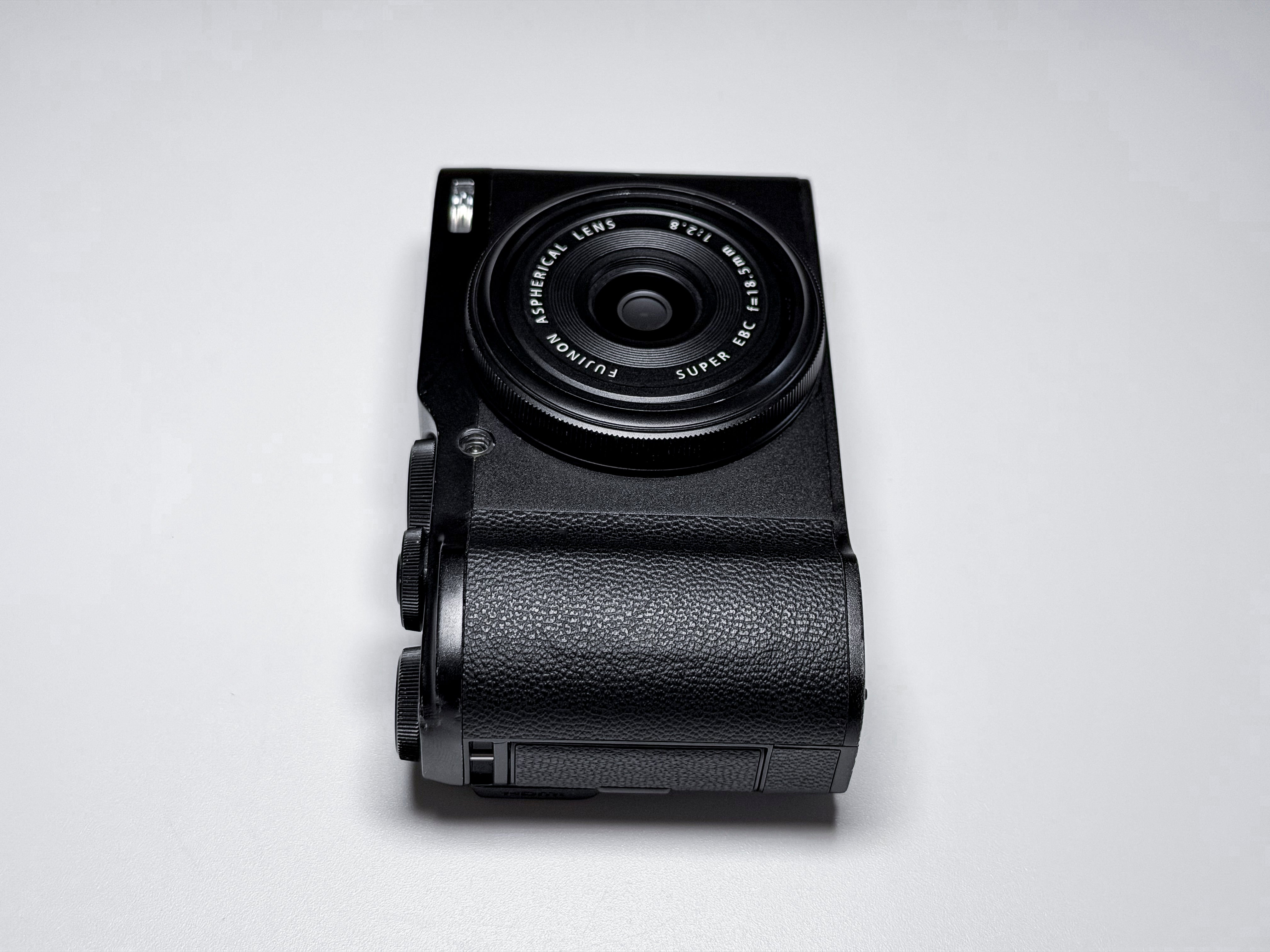 Fujifilm XF10 Digital Camera APS-C X-Trans 24.2 Mpx - 1 Year Warranty Fuji X-F10