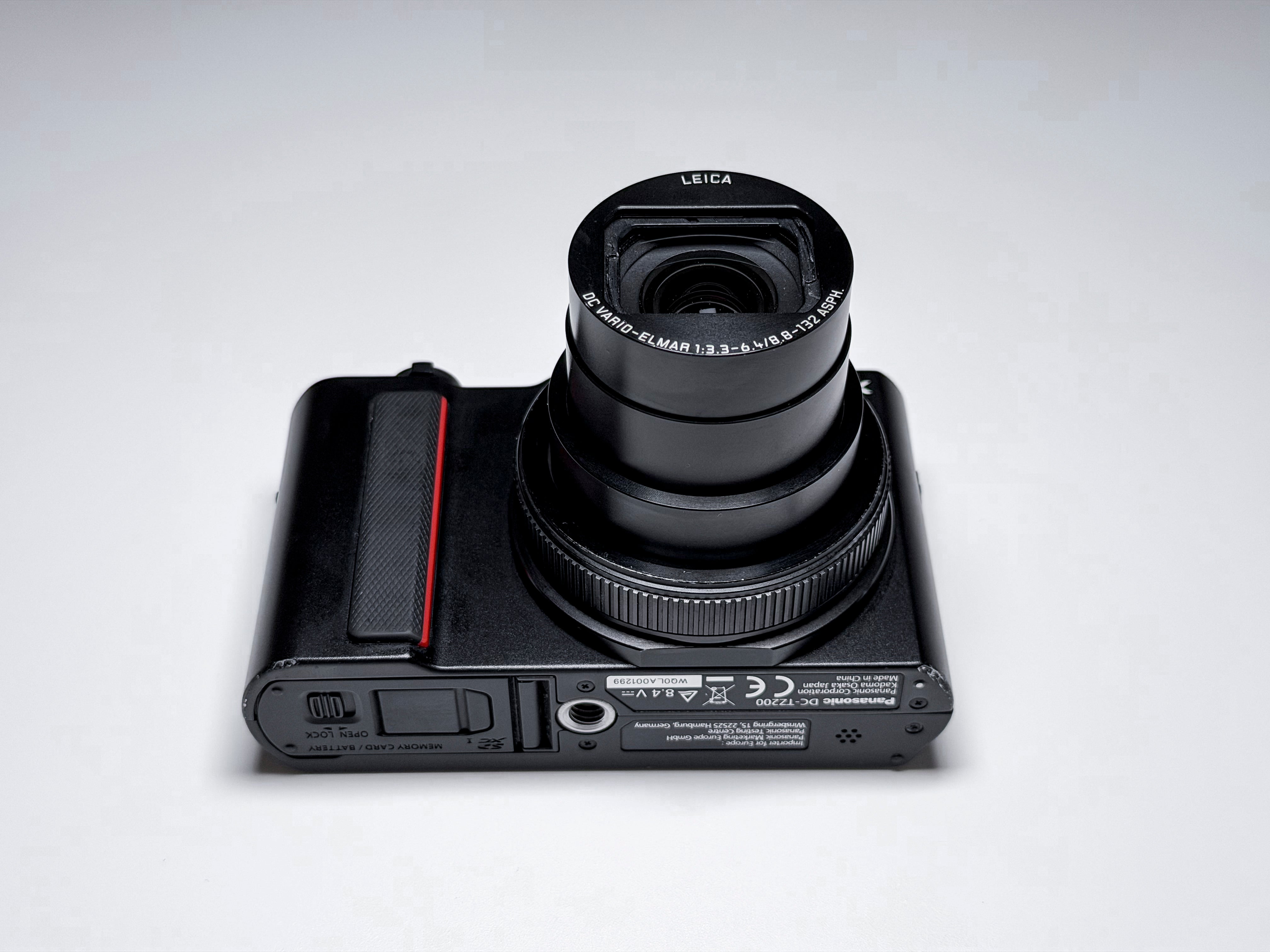 Panasonic Lumix TZ200 15x Leica Lens - 1 Year Warranty ZS200 TZ-200