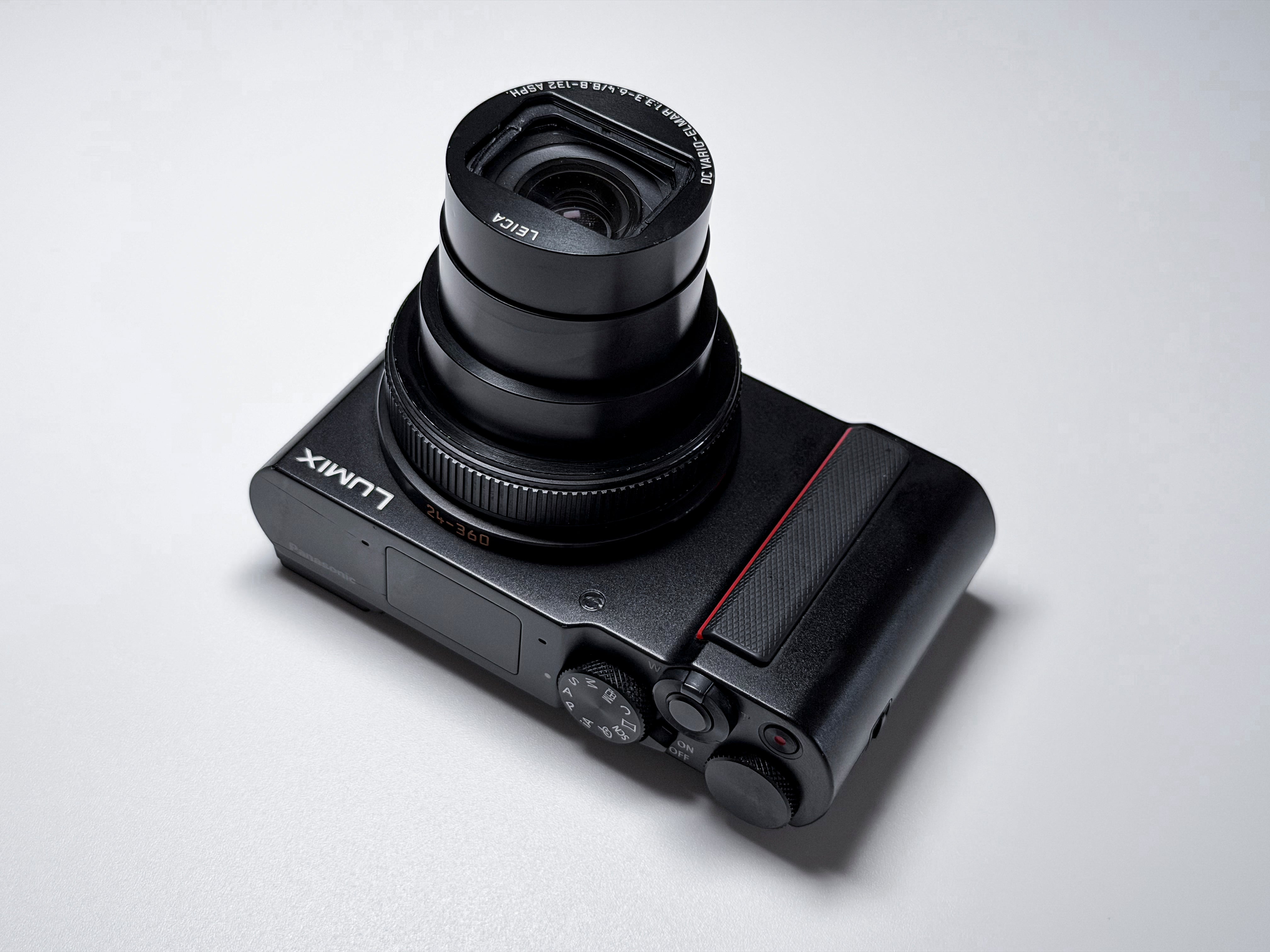Panasonic Lumix TZ200 15x Leica Lens - 1 Year Warranty ZS200 TZ-200
