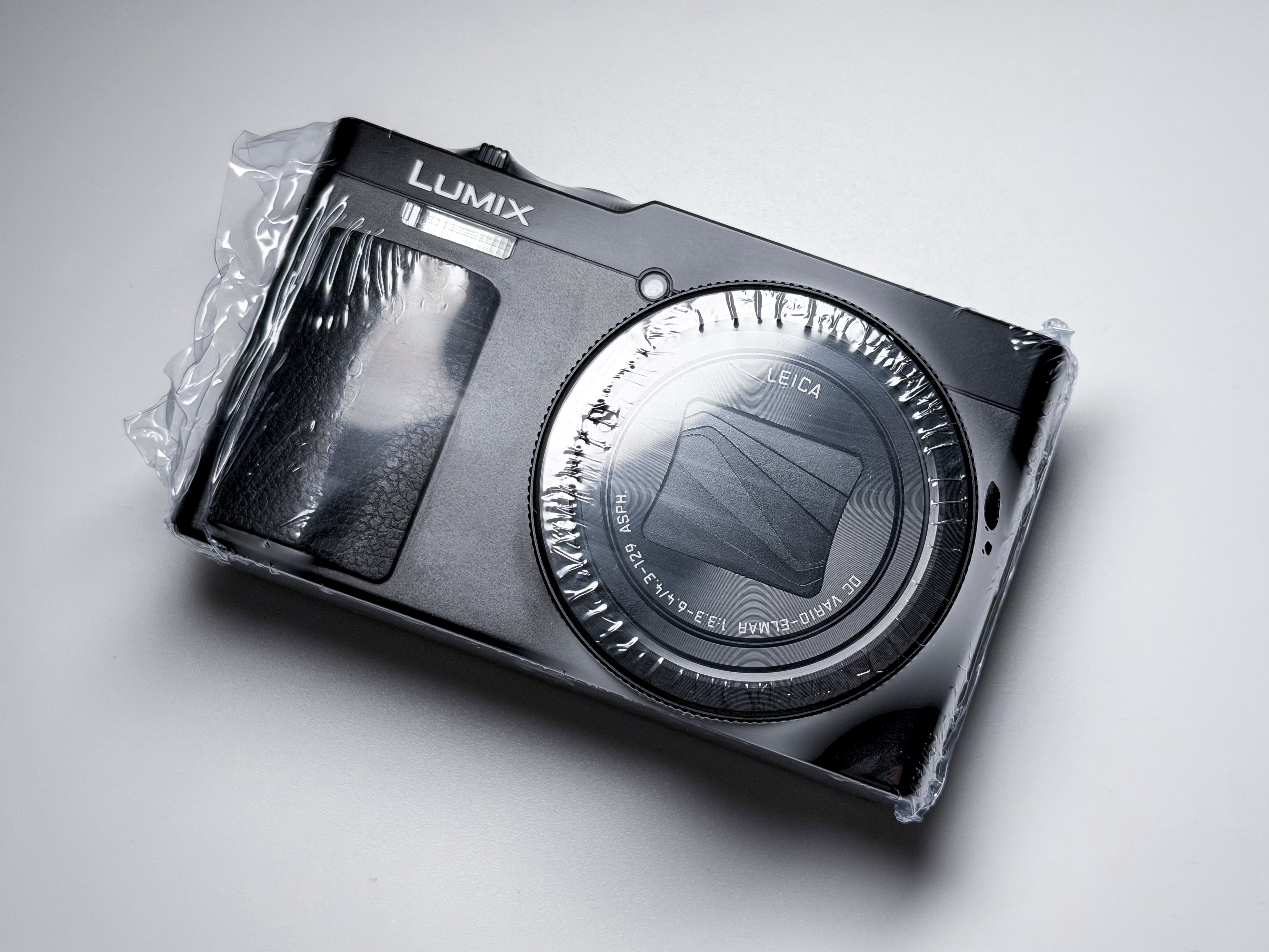 Panasonic Lumix TZ99 30x Zoom 4K - 1 Year Warranty, Excellent