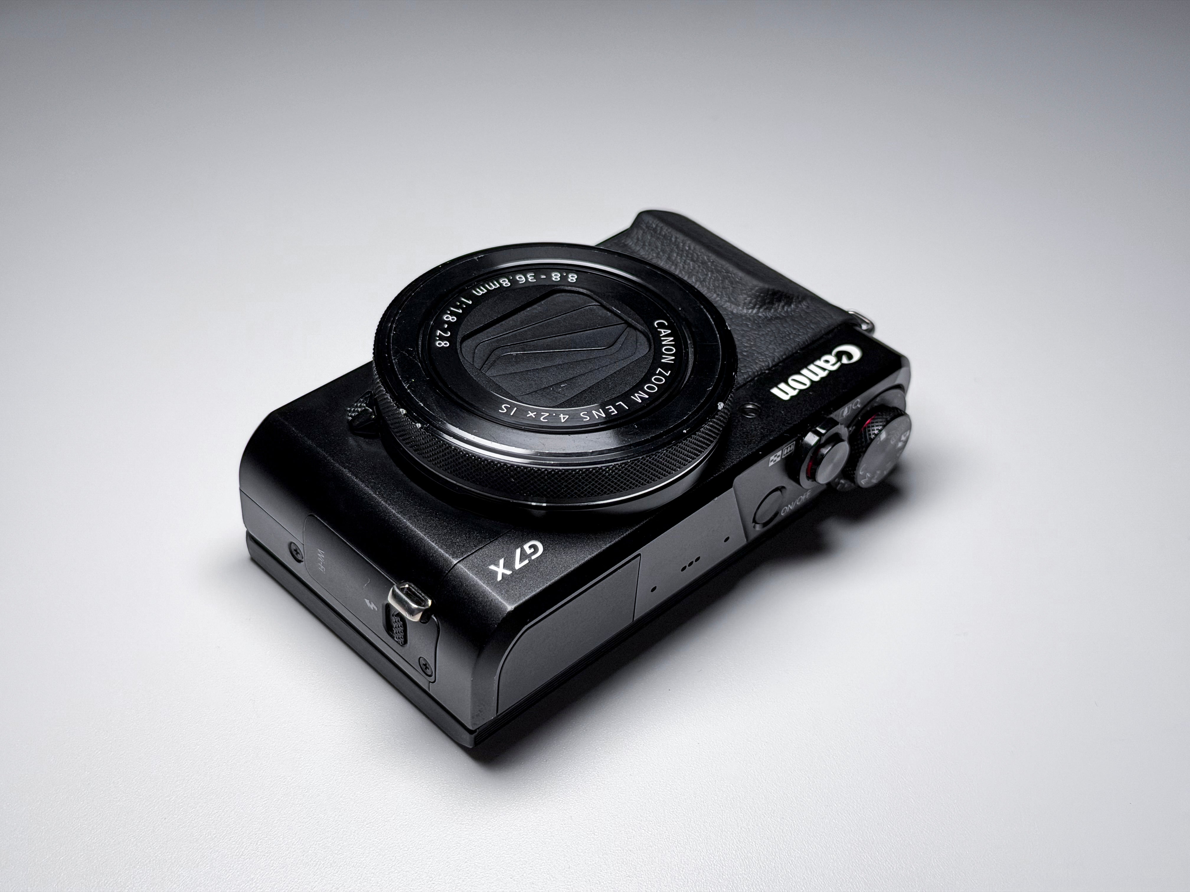 Canon G7X Mark ii 2 Powershot Compact Camera - For Spares or Repair, Issue G7 X