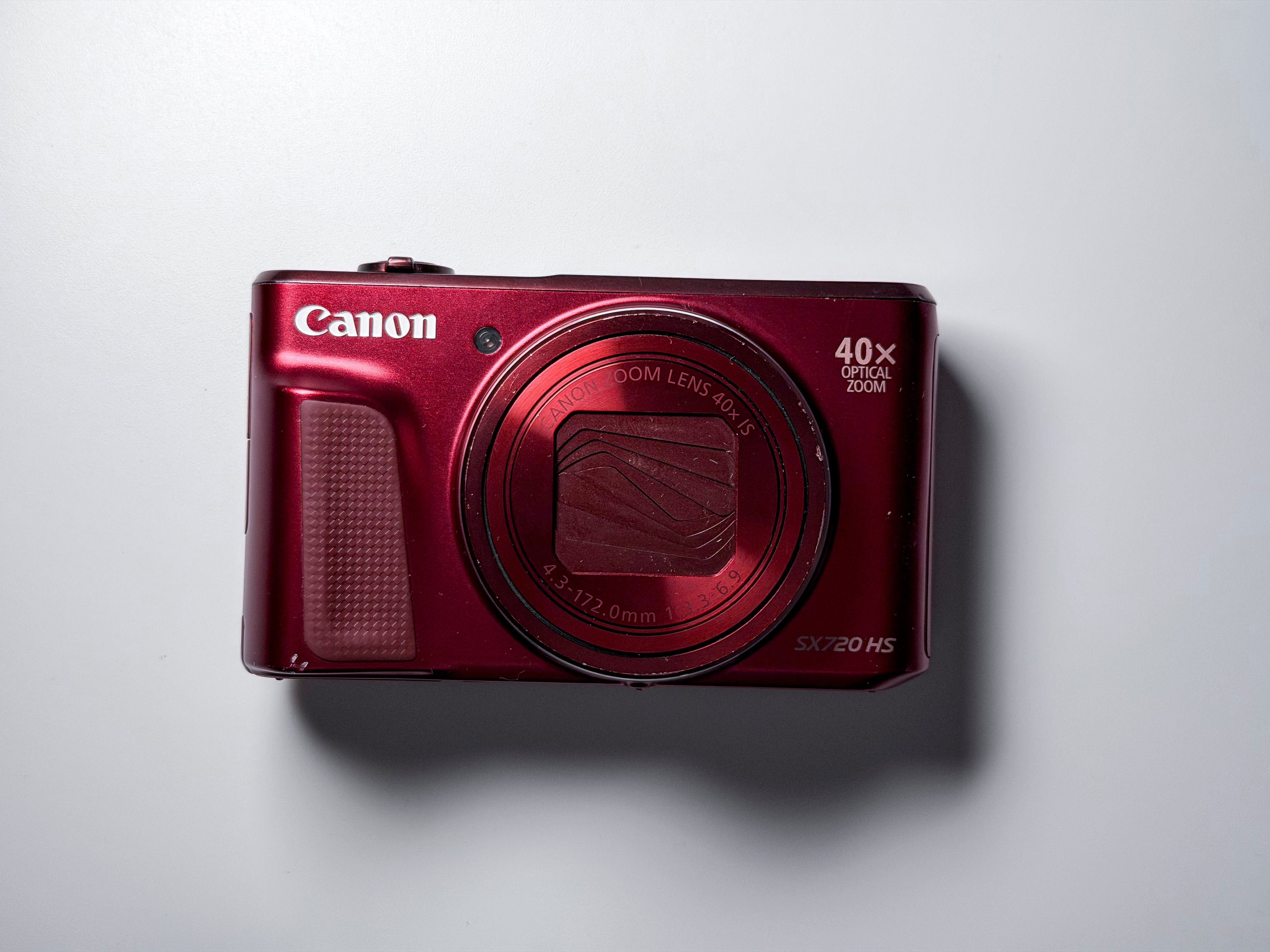 Canon Powershot SX720 HS 40x Zoom - 1 Year Warranty, Perfectly Working