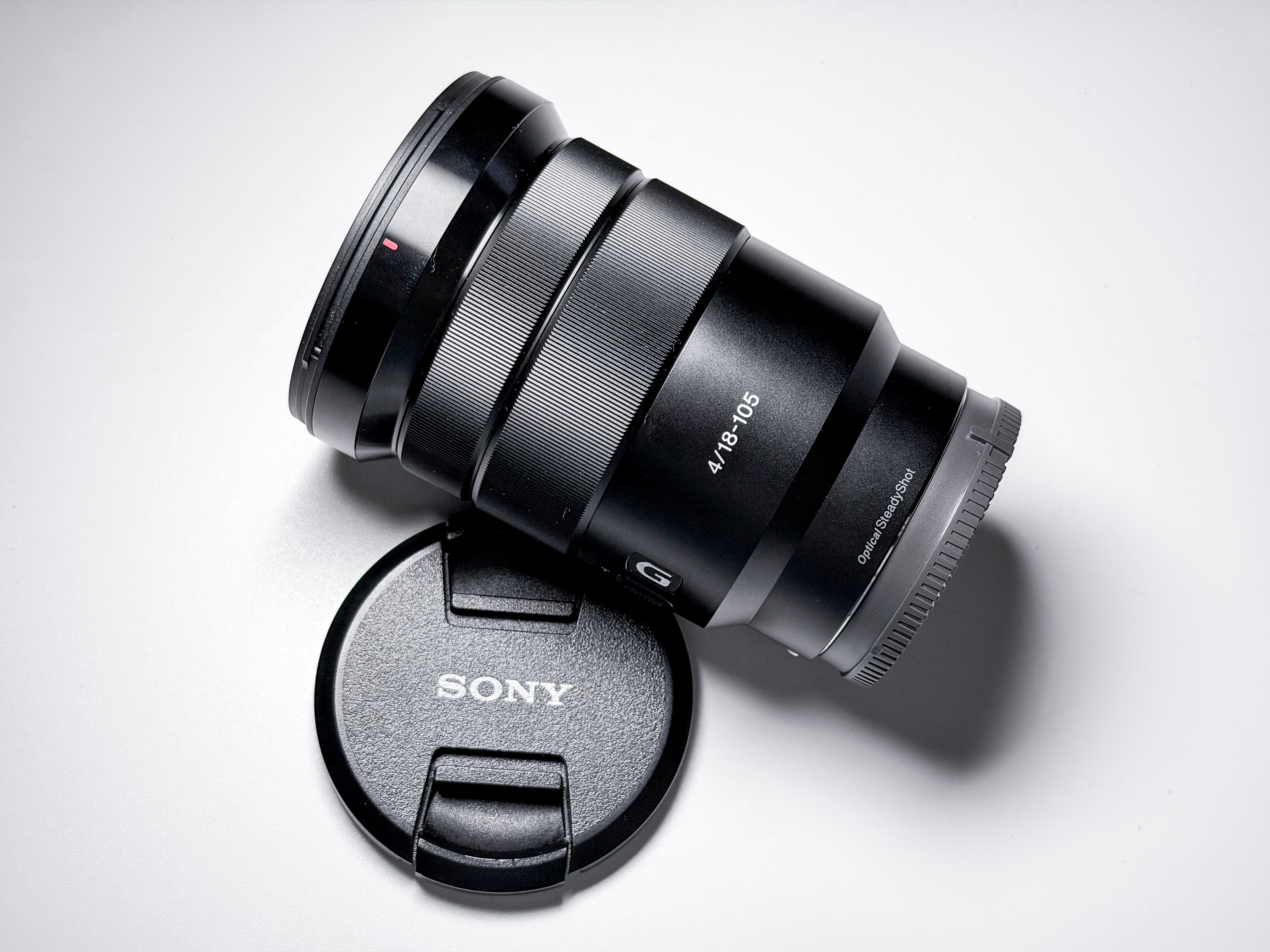 Sony 18-105mm f/4 G OSS Lens - 1 Year Warranty Mint Condition