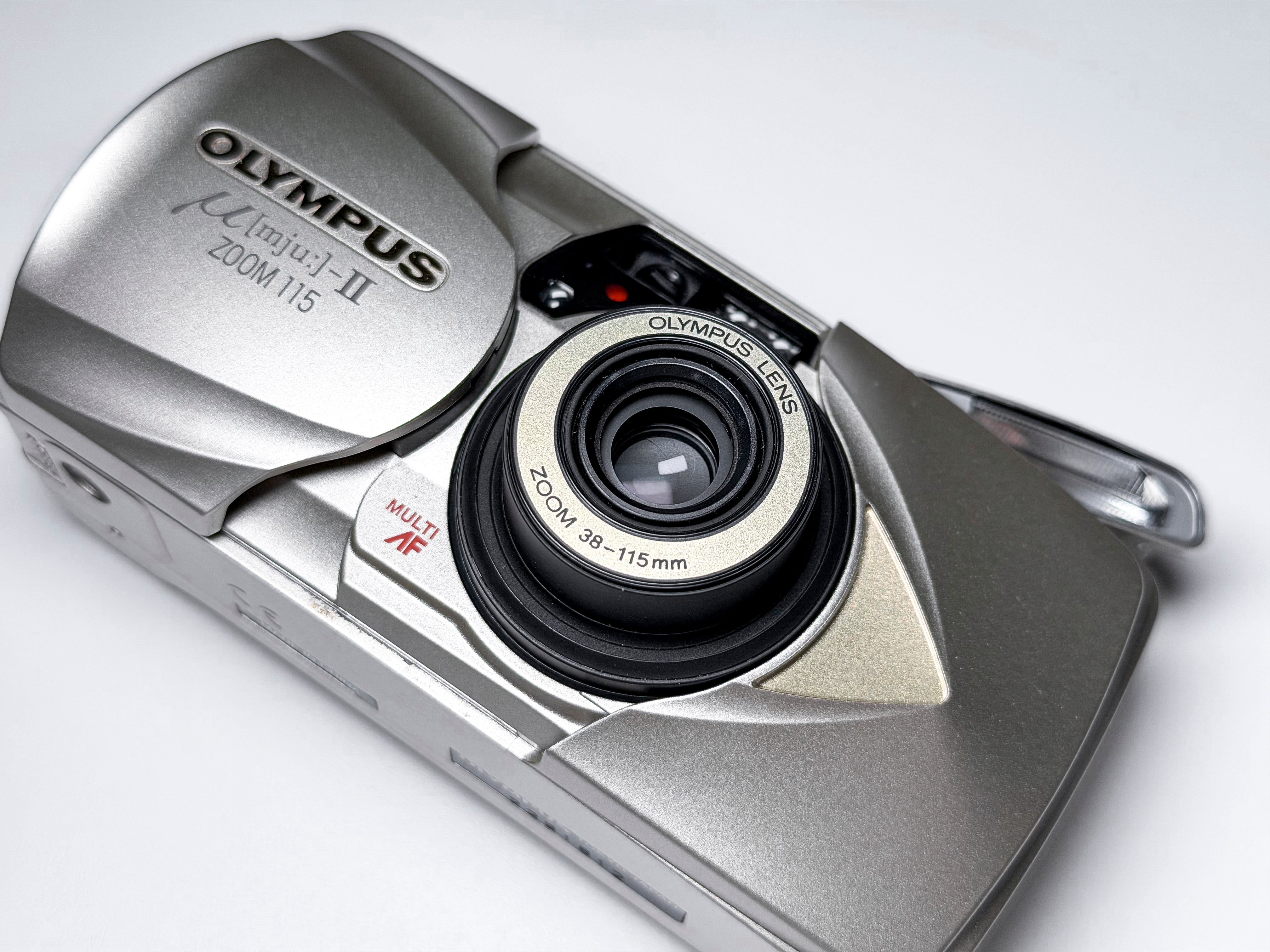 Olympus Mju II Zoom 115 + Case 35mm Analog Point&Shoot - Excellent, Film Tested