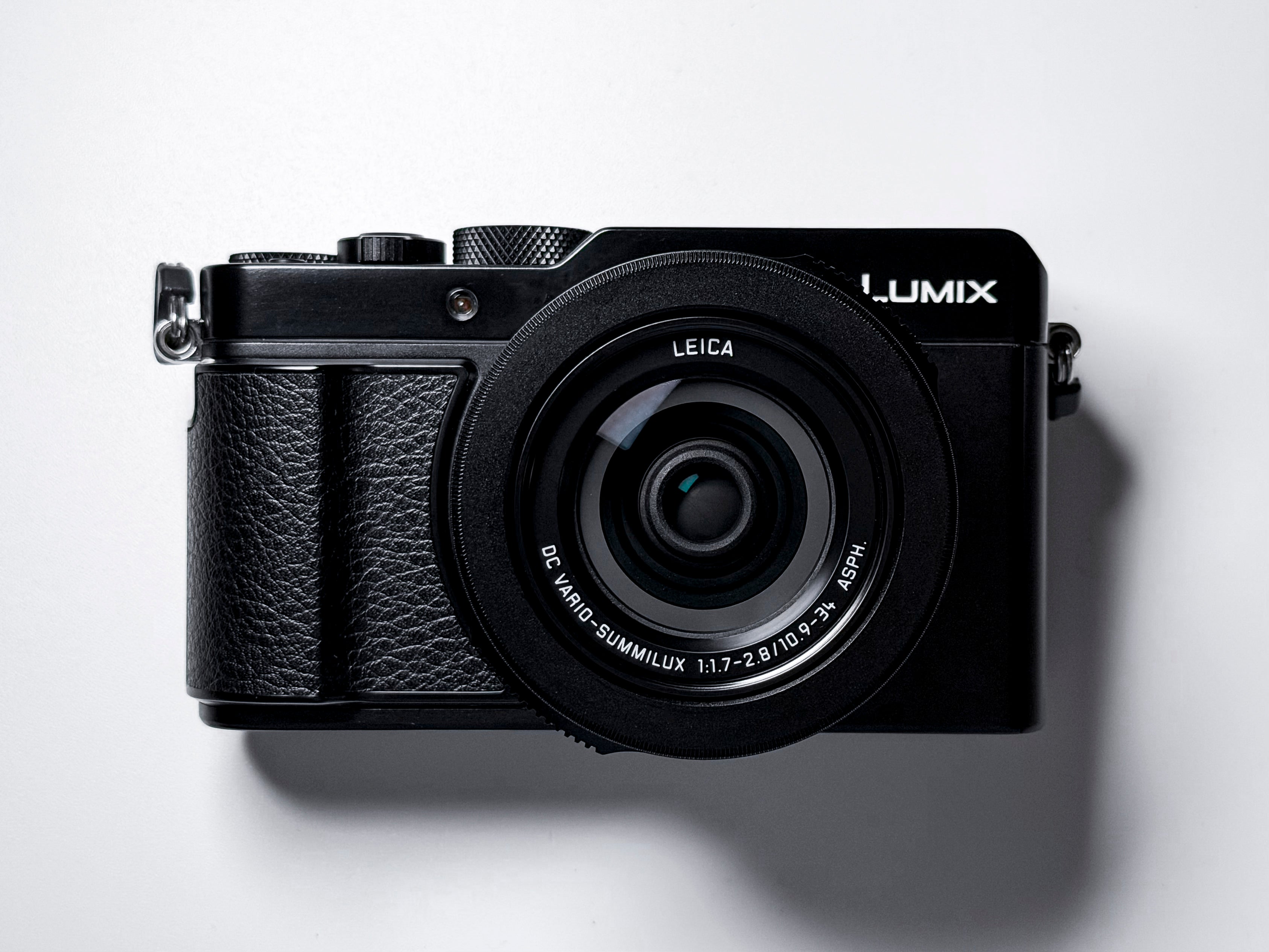 Panasonic Lumix LX100 II Leica Lens MFT Sensor - Near Mint, 1 Year Warranty,