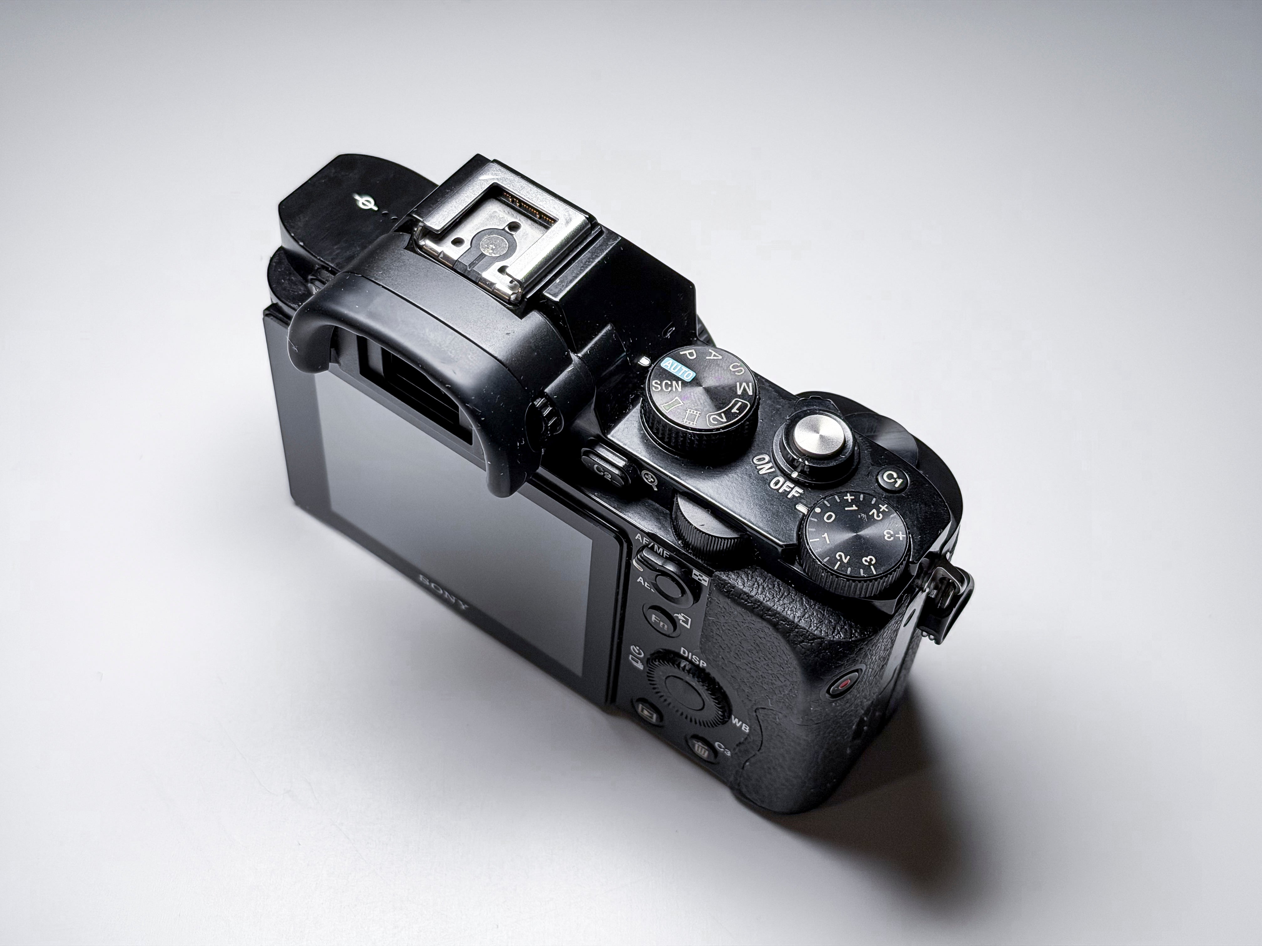 Sony A7 Full Frame Mirrorless + 28-70 OSS - 1 Year Warranty, Perfectly Working